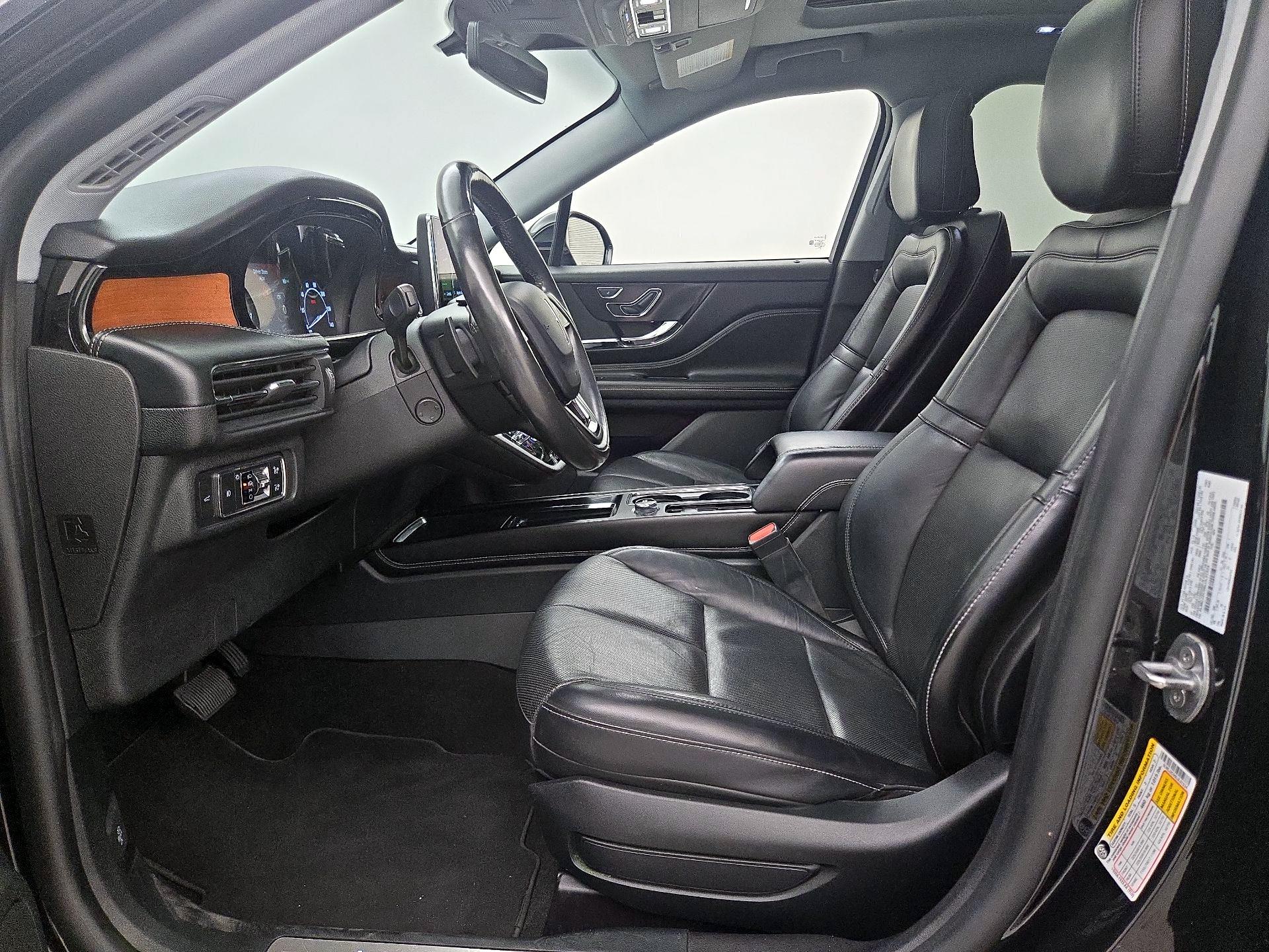 Thumbnail: 2020 Lincoln Corsair - 11