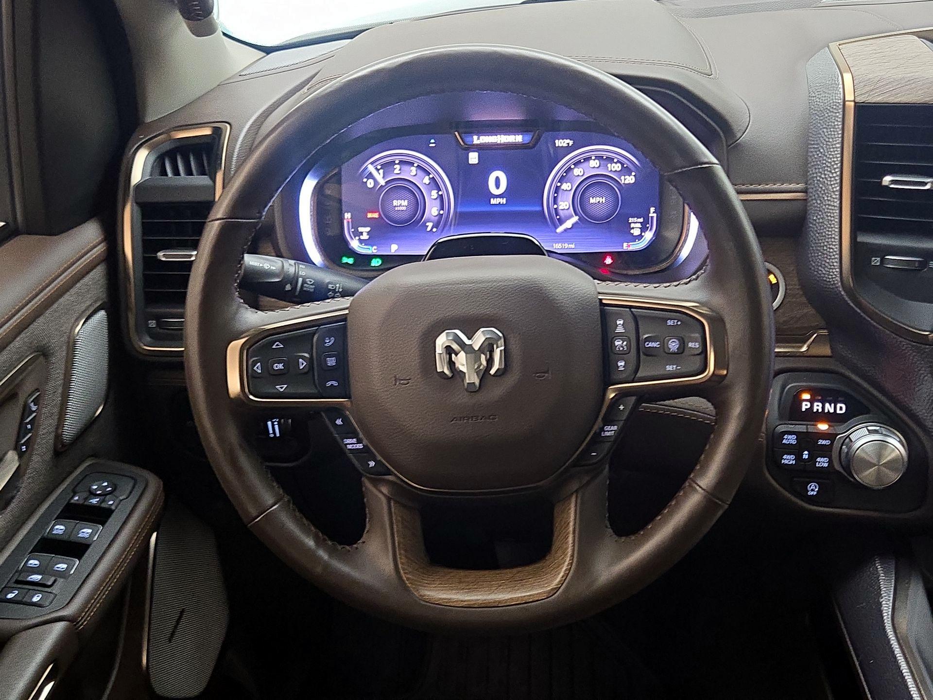Thumbnail: 2025 RAM 1500 - 10