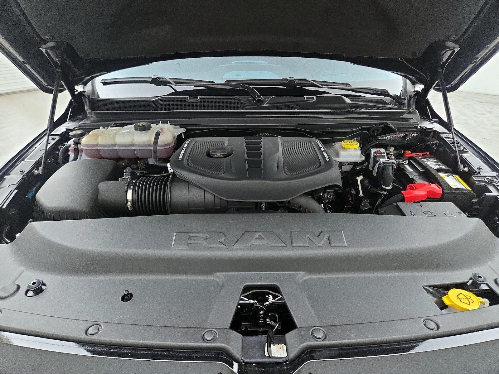 2025 RAM Ram 1500 Pickup Limited Longhorn - Photo 24