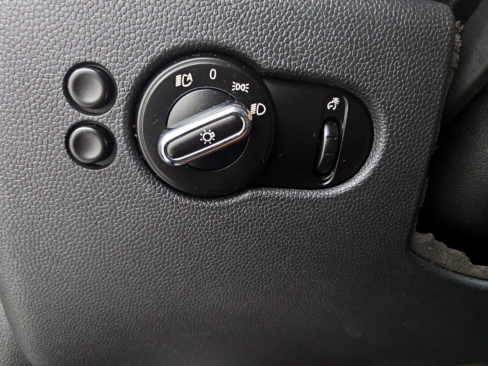 2016 MINI Cooper Base - Photo 14