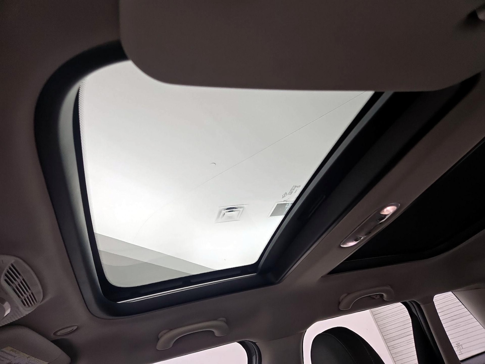 2016 MINI Cooper Base - Photo 19