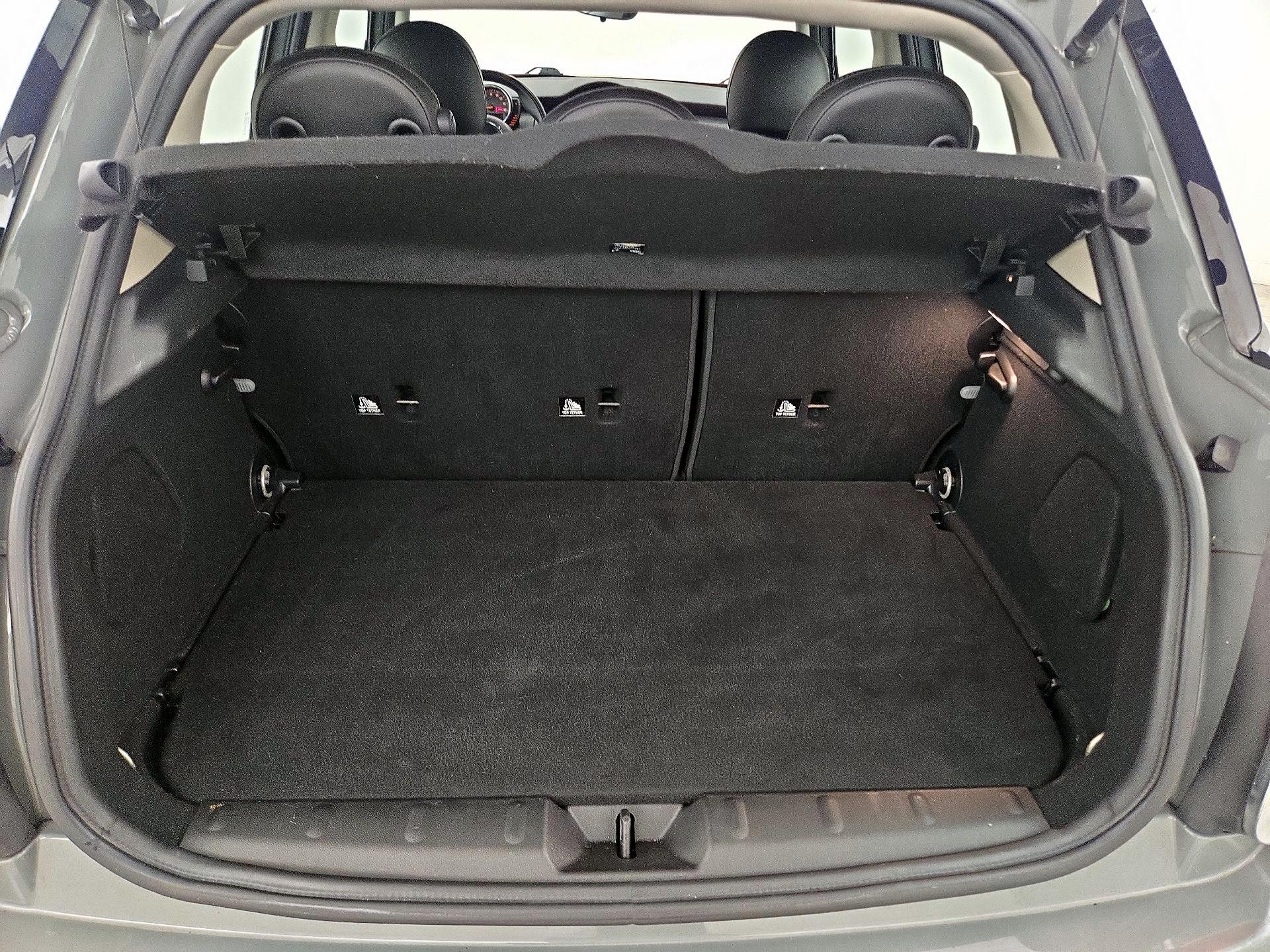 Thumbnail: 2016 MINI Cooper Hardtop - 20