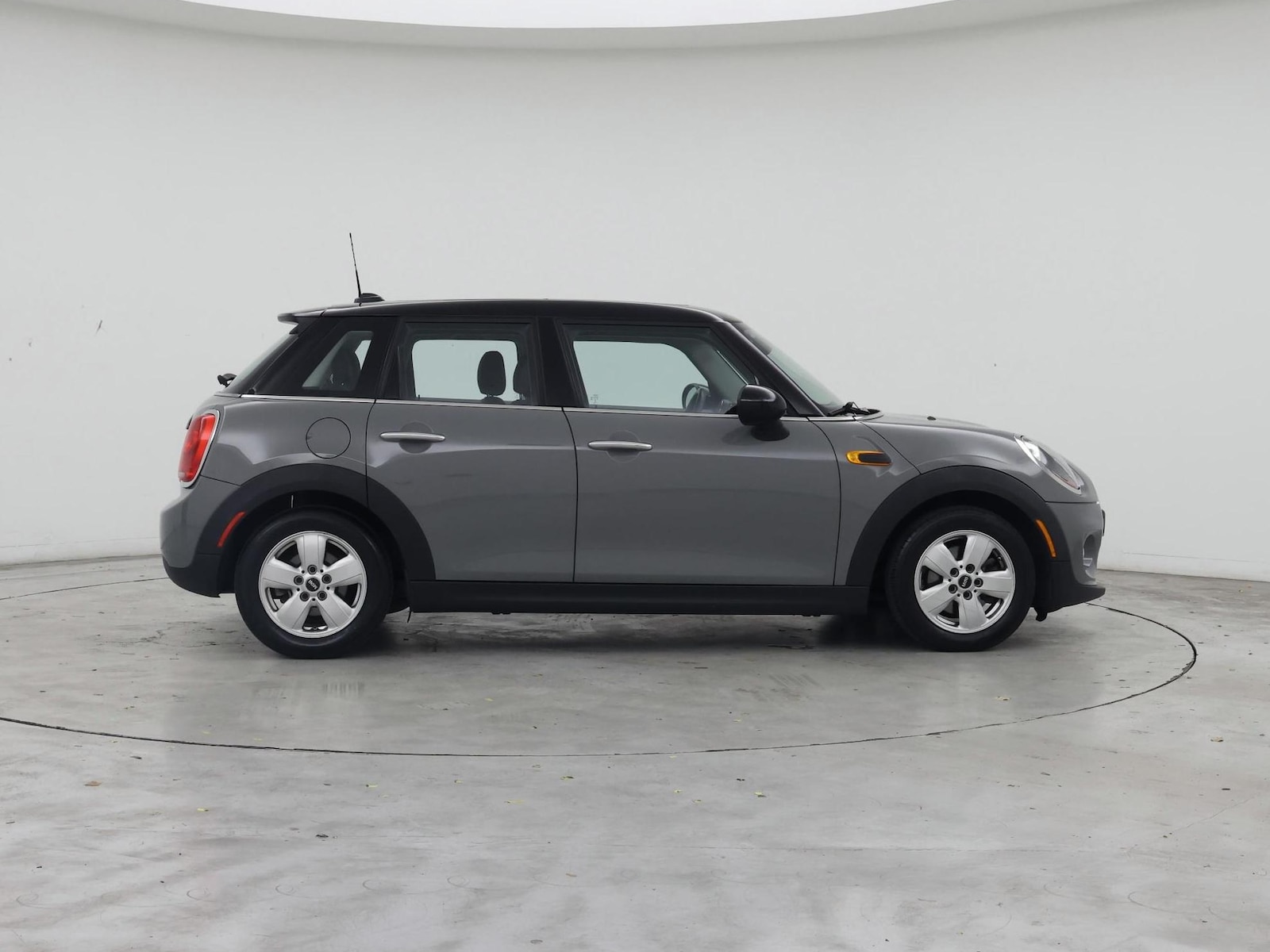 2016 MINI Cooper Base - Photo 8