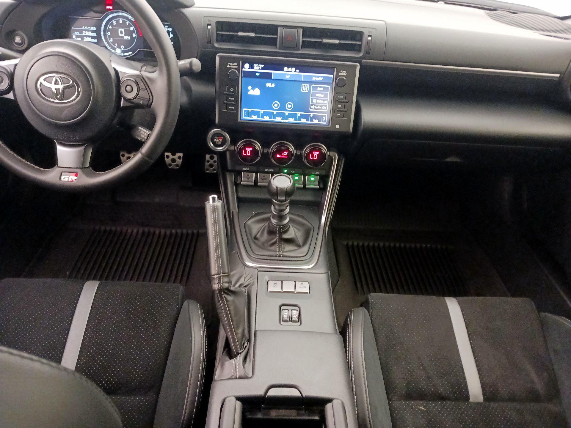 Thumbnail: 2023 Toyota GR86 - 9