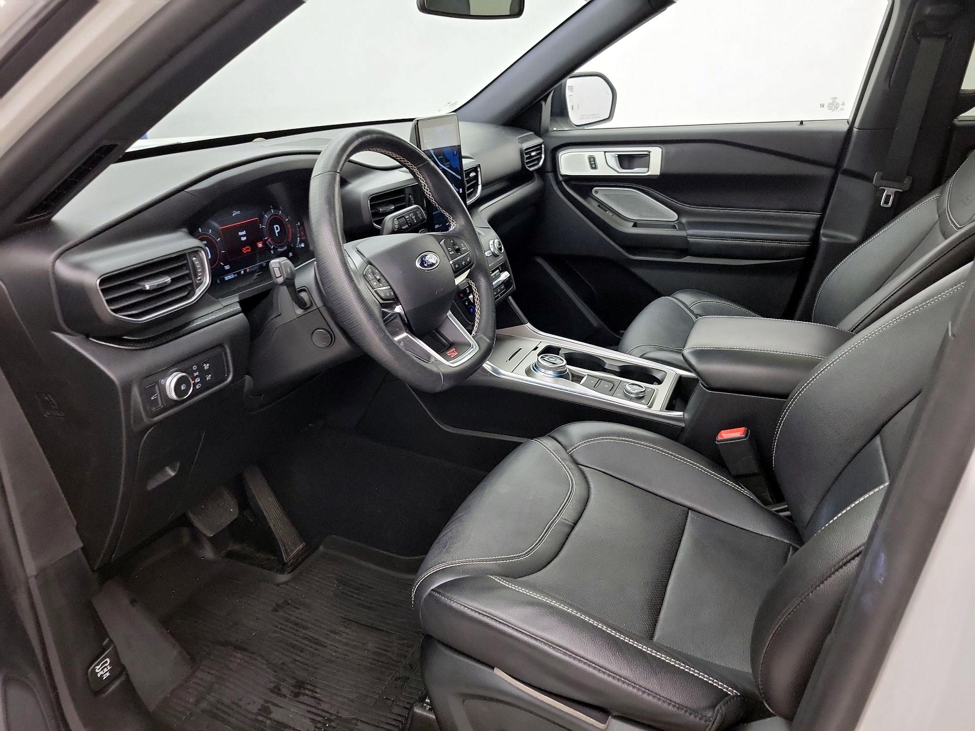 Thumbnail: 2020 Ford Explorer - 11