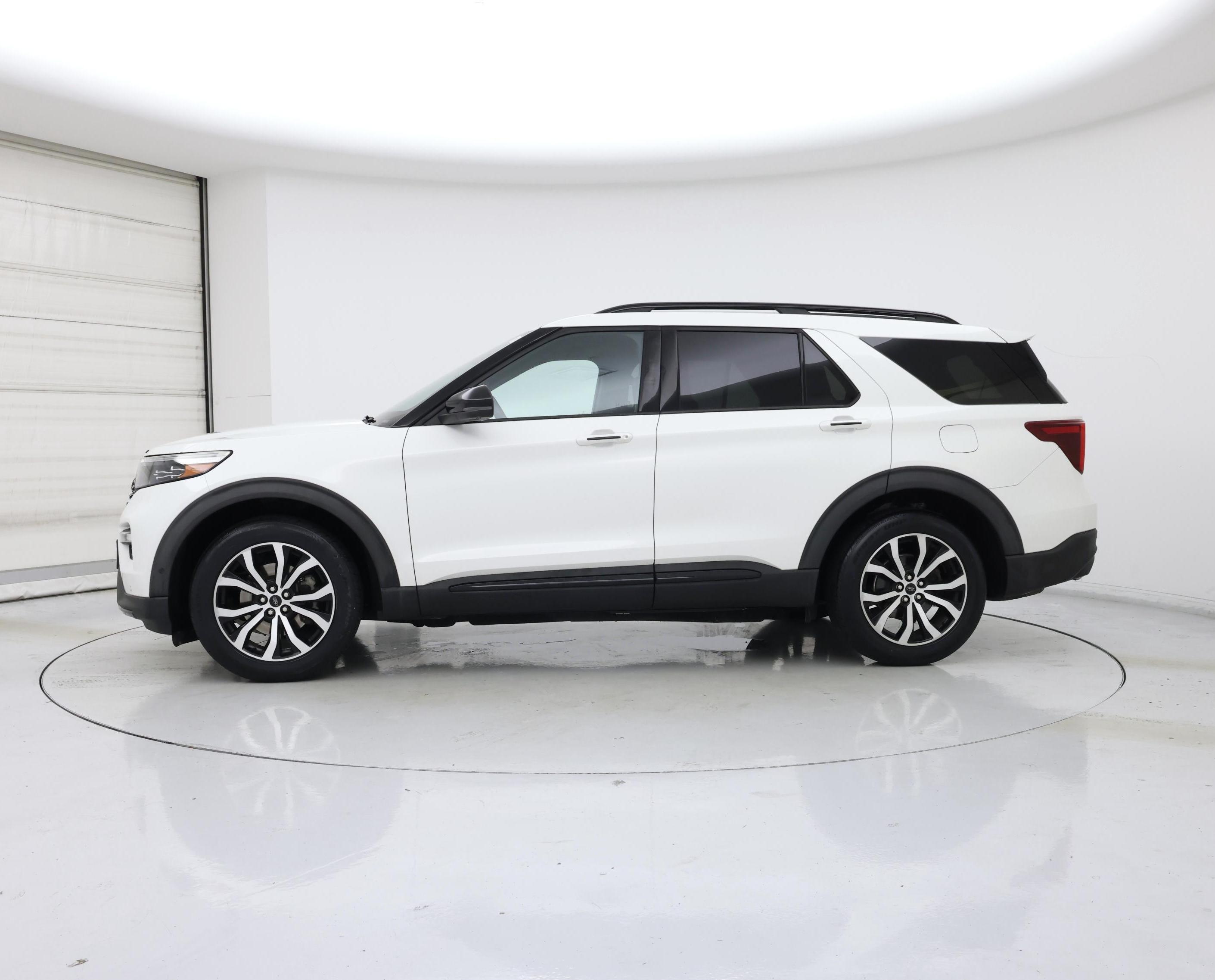 Thumbnail: 2020 Ford Explorer - 3