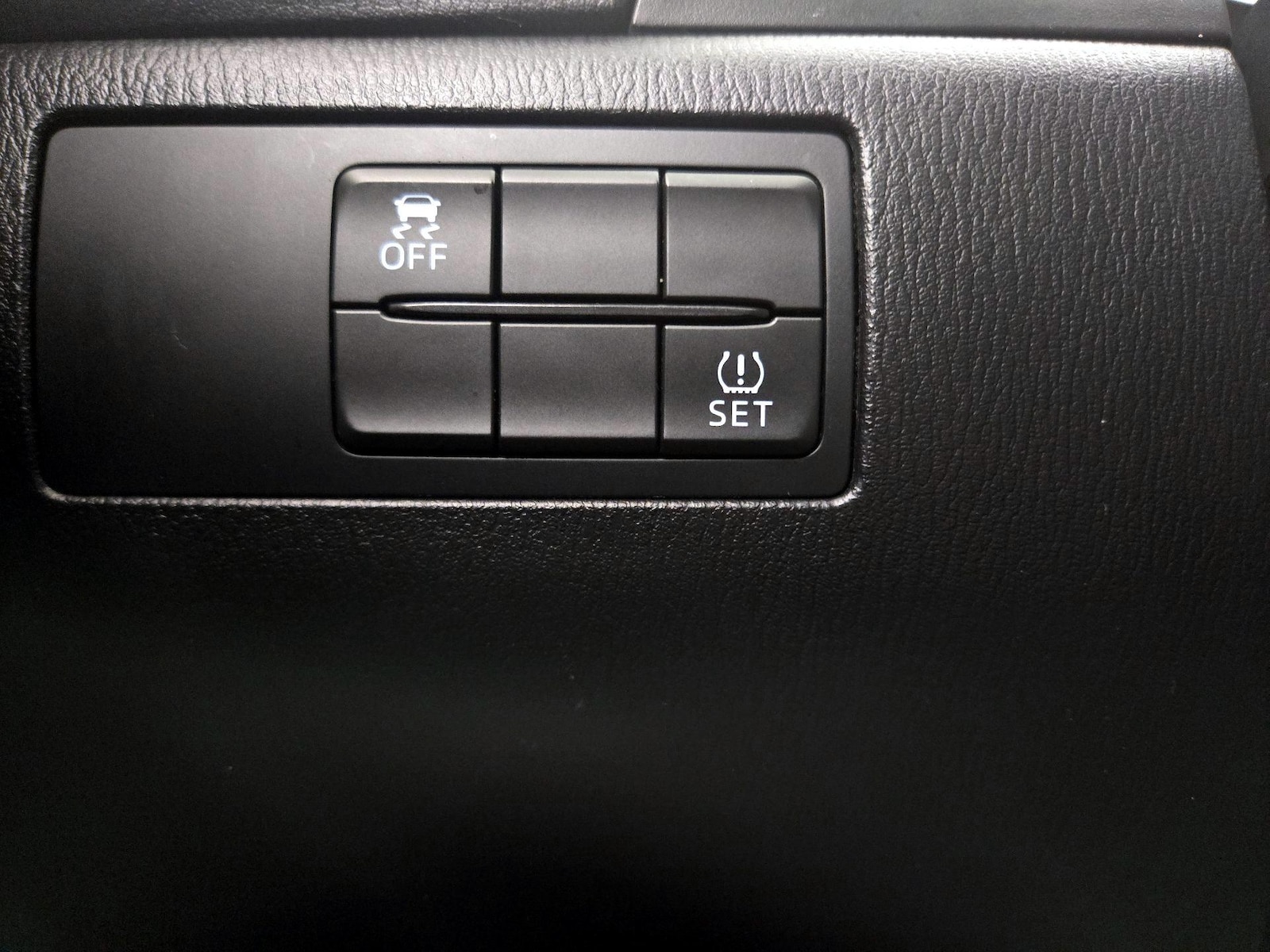 2018 Mazda Mazda3 Touring - Photo 14