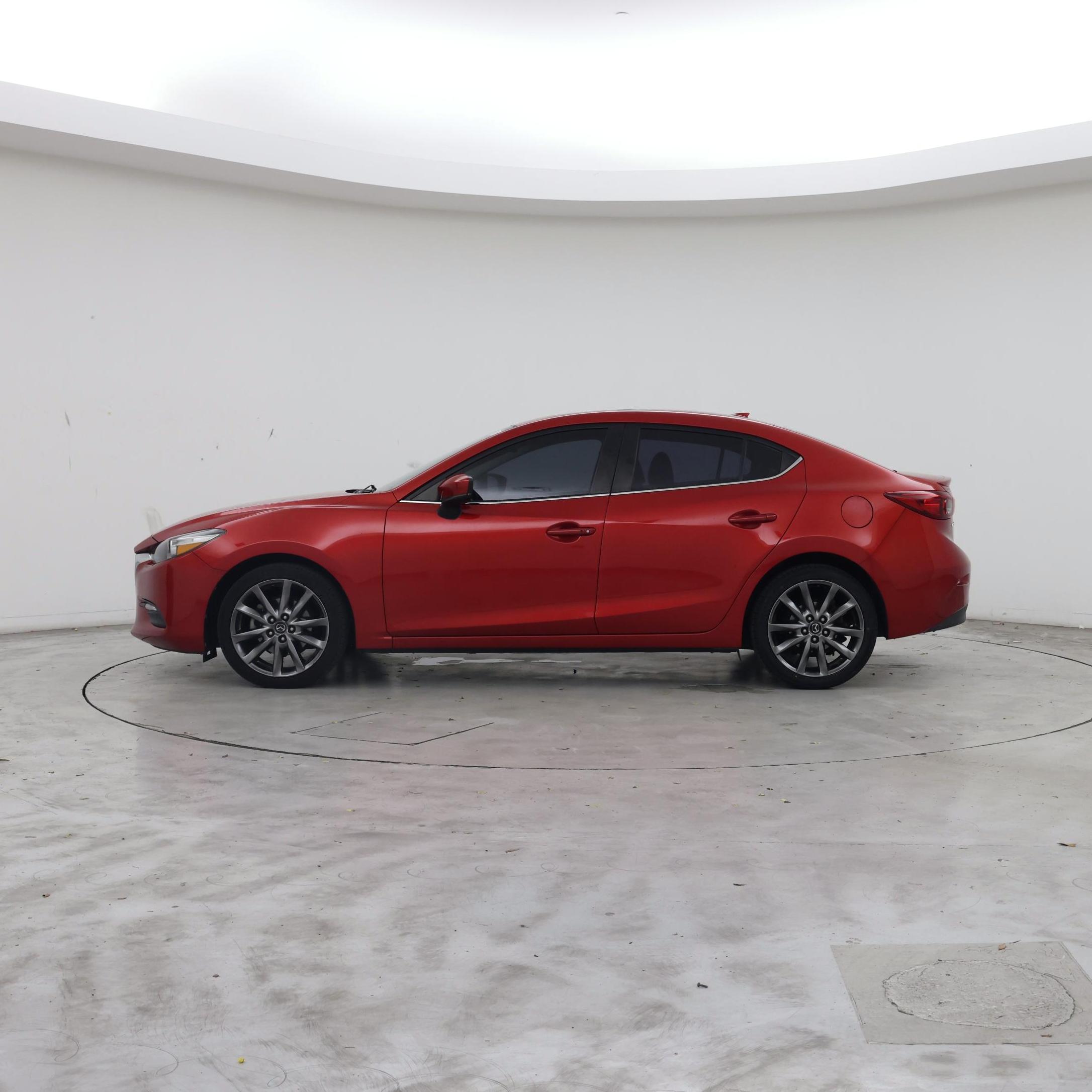 Thumbnail: 2018 Mazda Mazda3 - 3