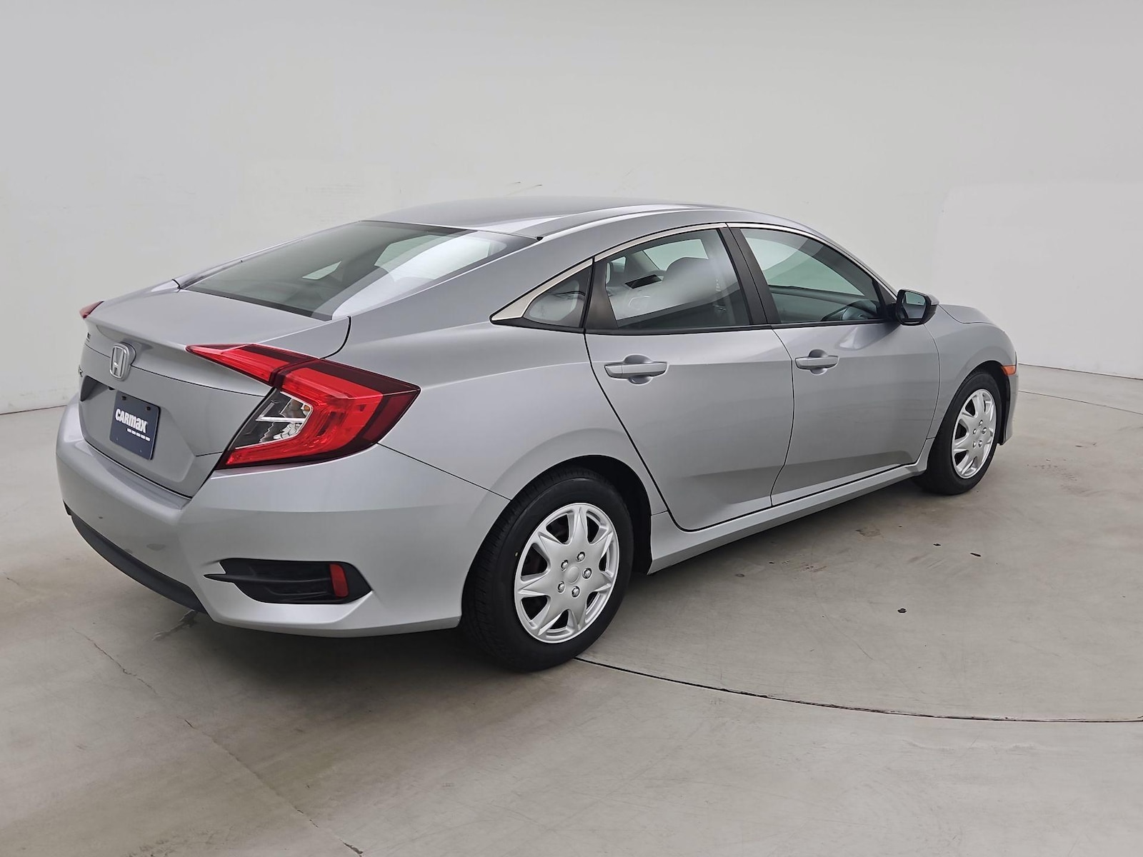 2017 Honda Civic LX - Photo 5