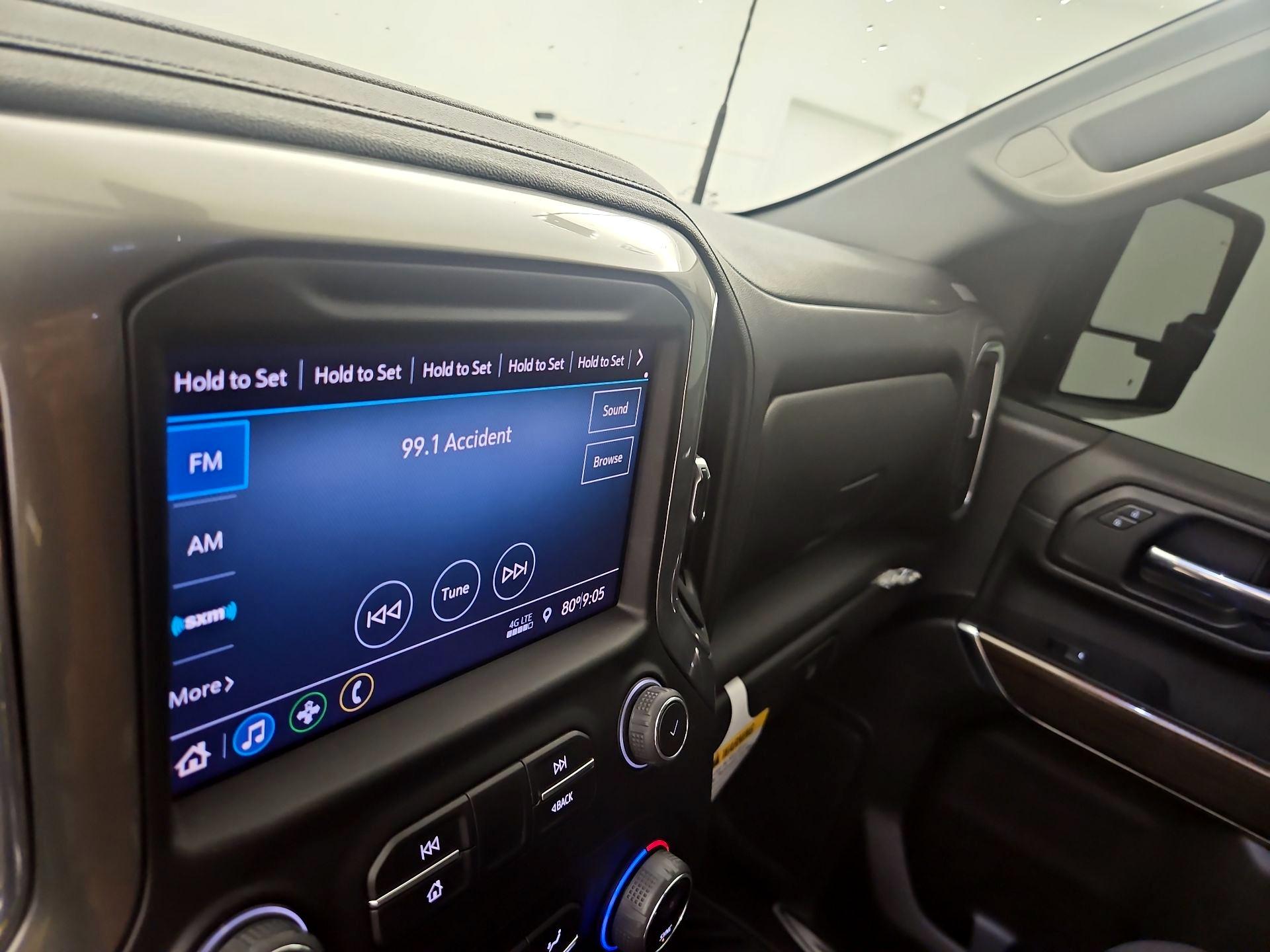 Thumbnail: 2022 Chevrolet Silverado 2500 - 15
