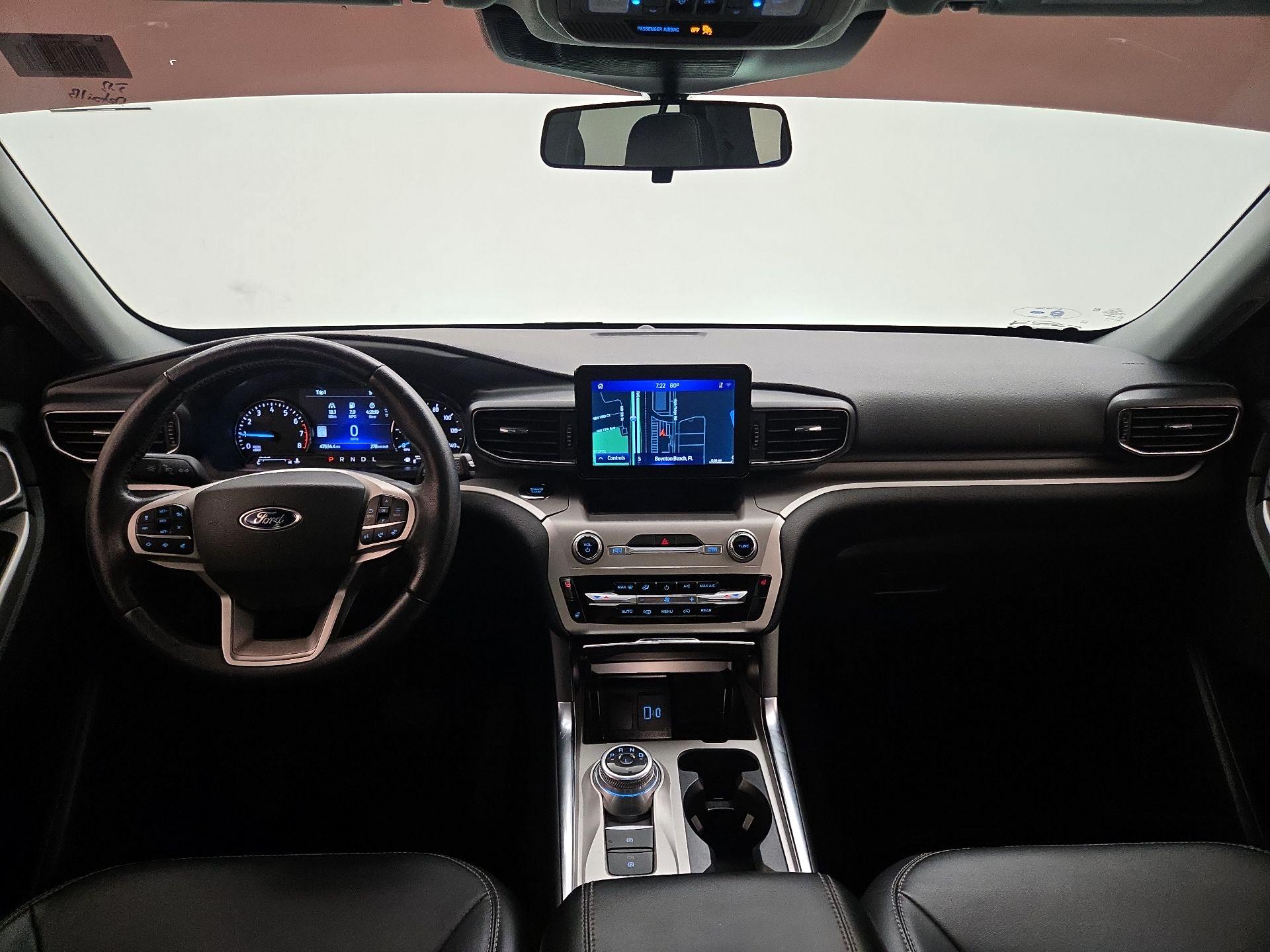 Thumbnail: 2022 Ford Explorer - 9