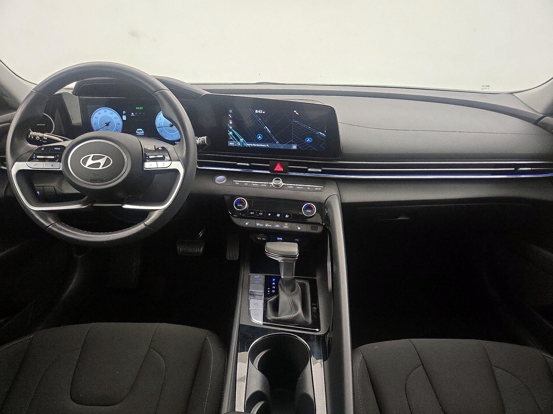 Thumbnail: 2024 Hyundai Elantra - 9