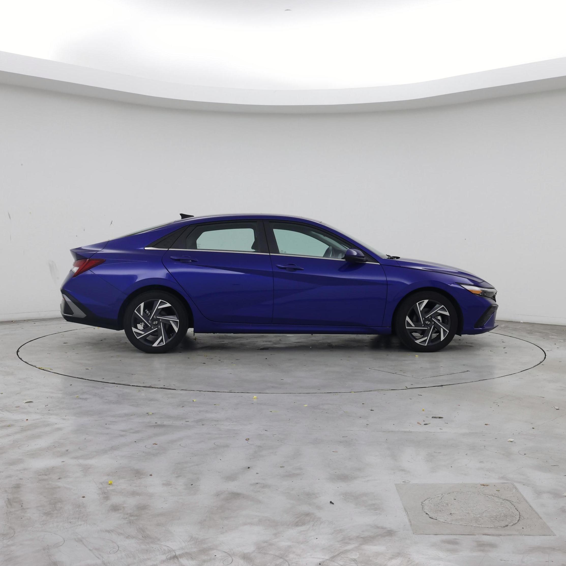 Thumbnail: 2024 Hyundai Elantra - 7