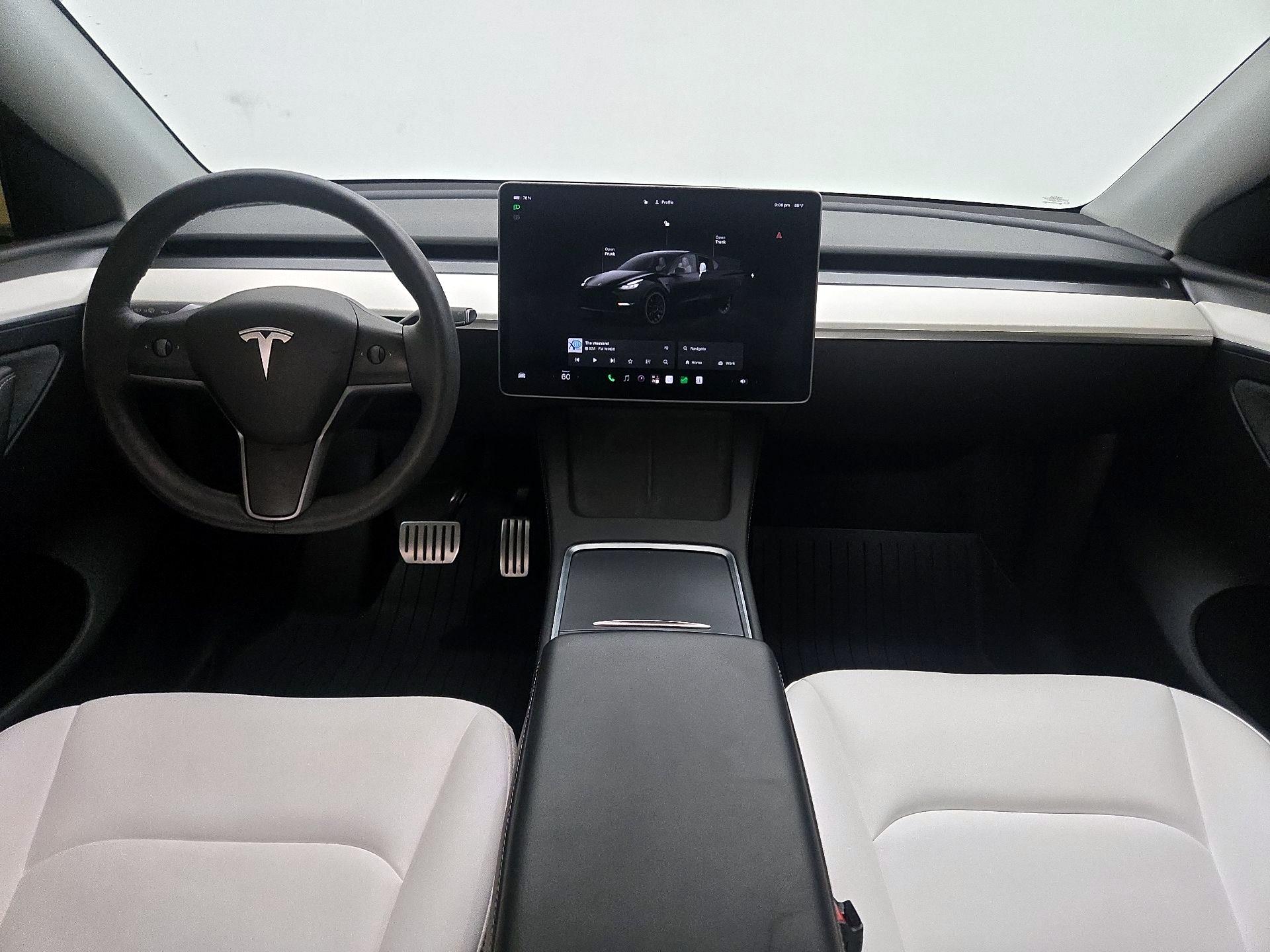 Thumbnail: 2024 Tesla Model Y - 9