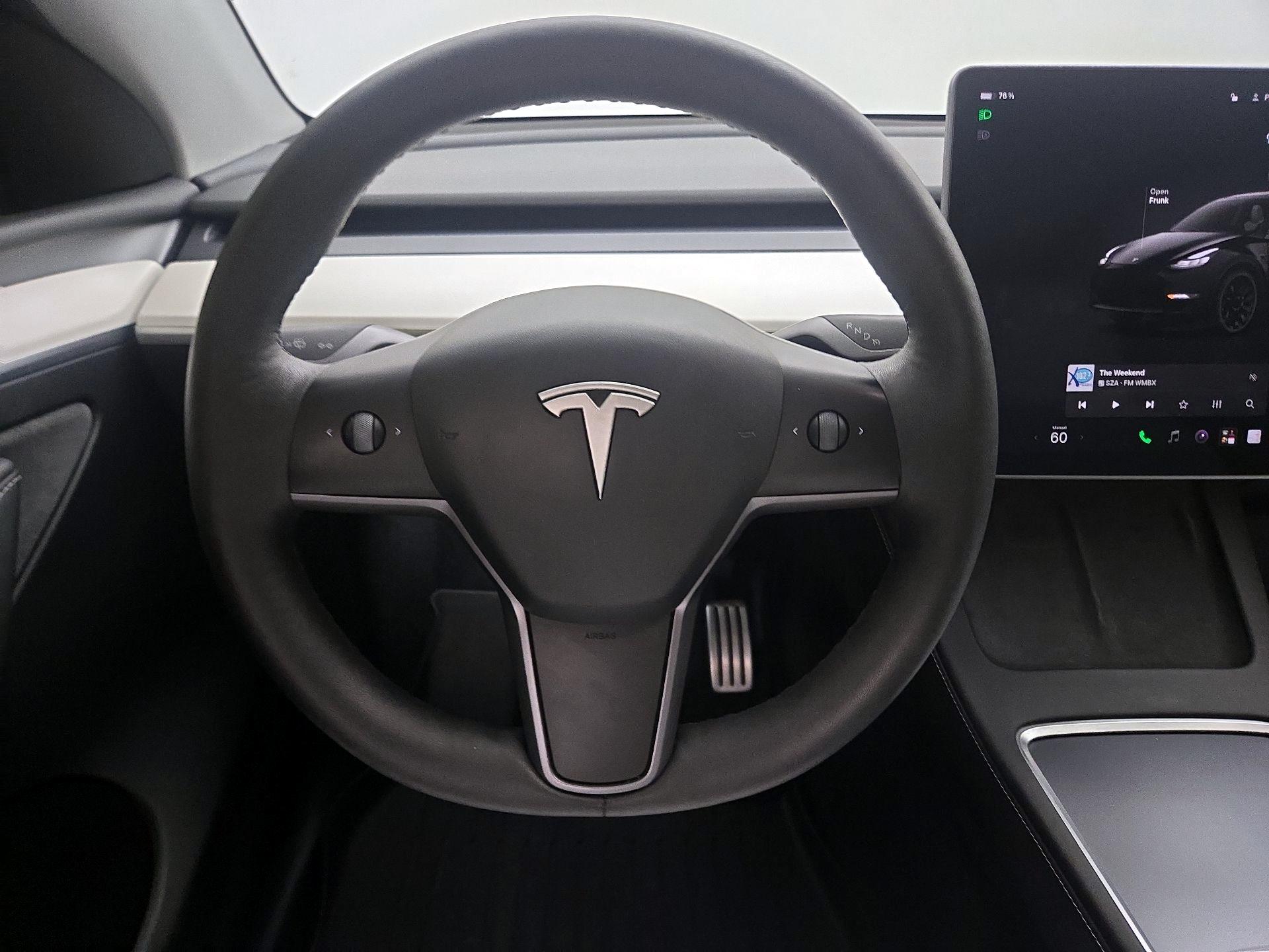 Thumbnail: 2024 Tesla Model Y - 10