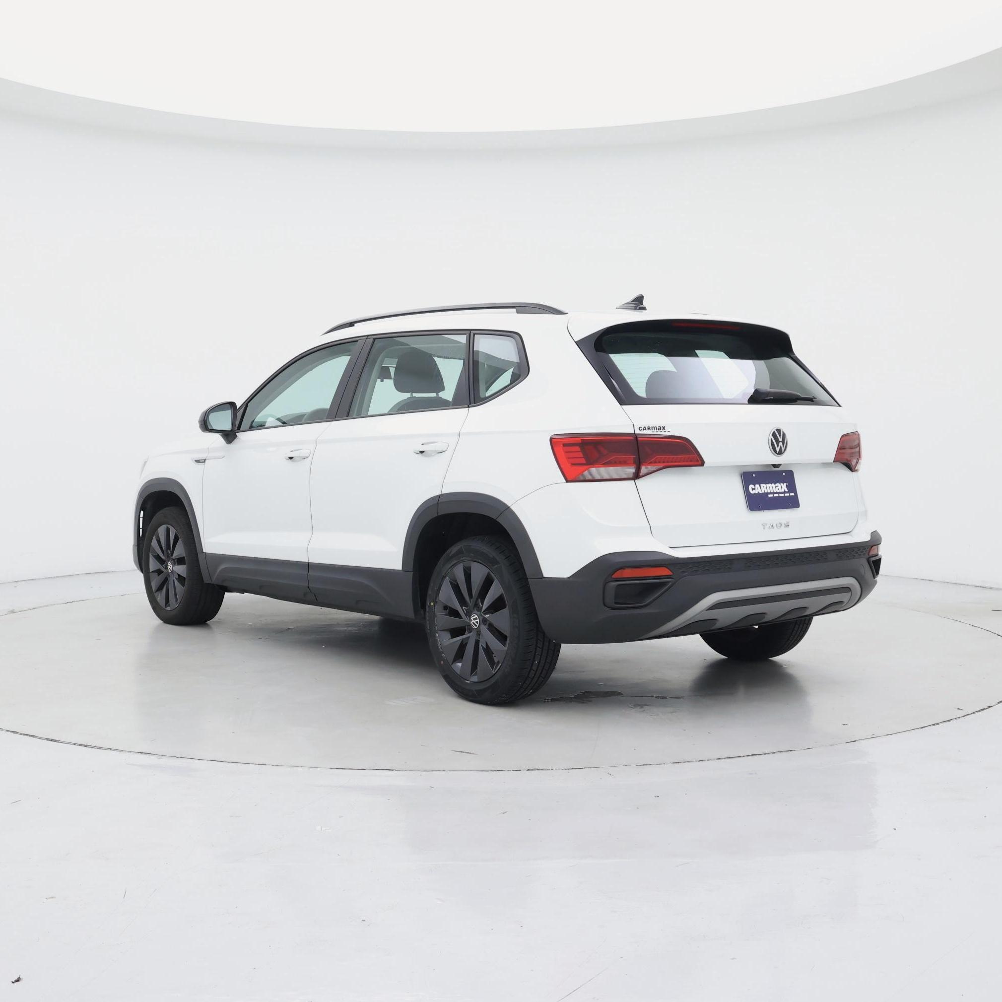 Thumbnail: 2022 Volkswagen Taos - 2