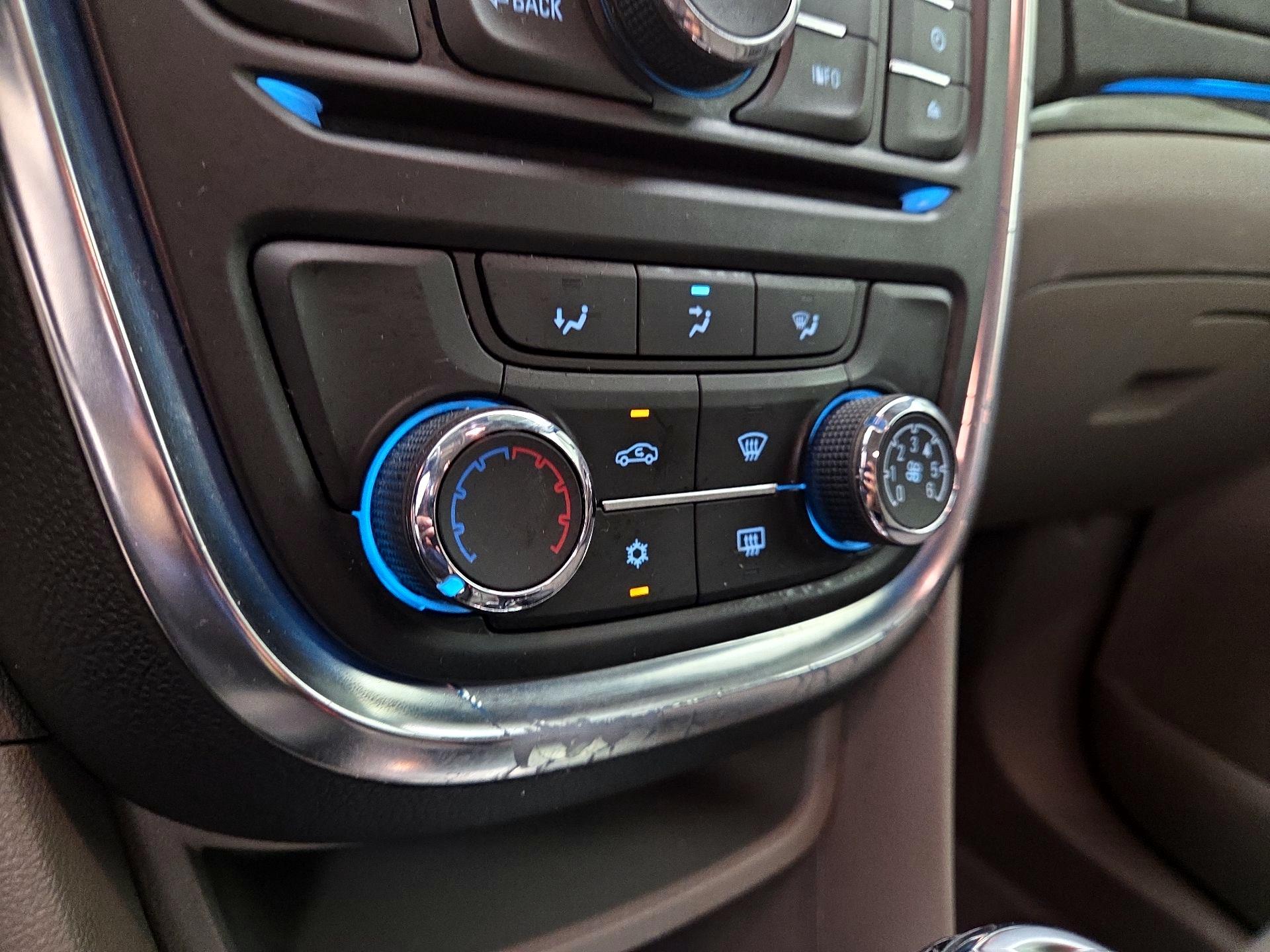 Thumbnail: 2015 Buick Encore - 16