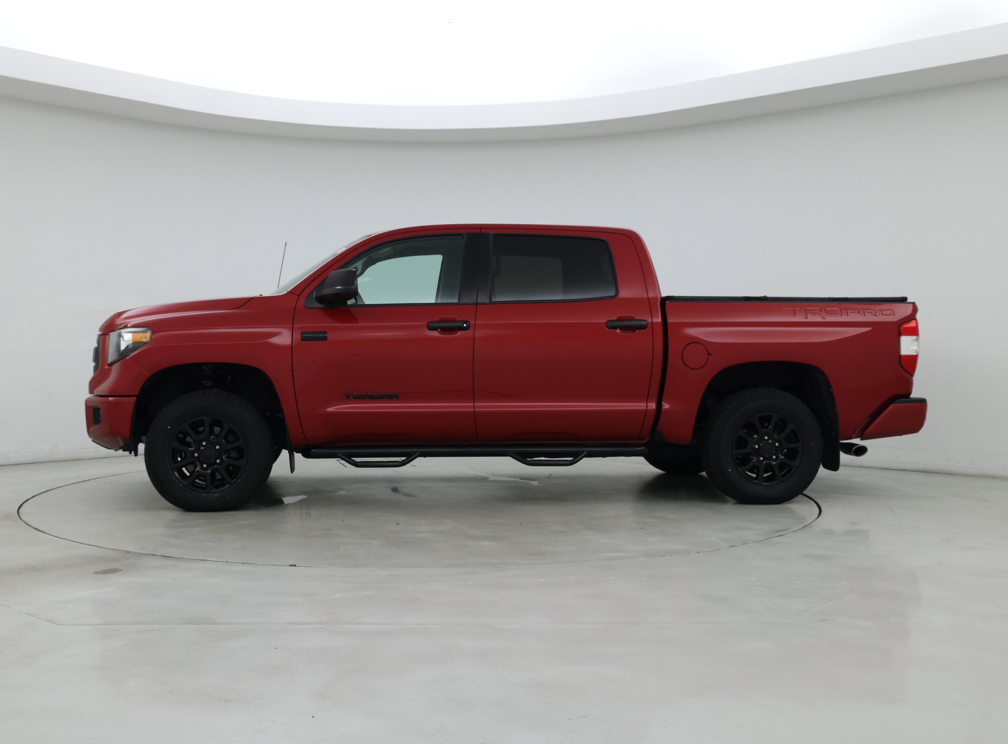 Thumbnail: 2017 Toyota Tundra - 3