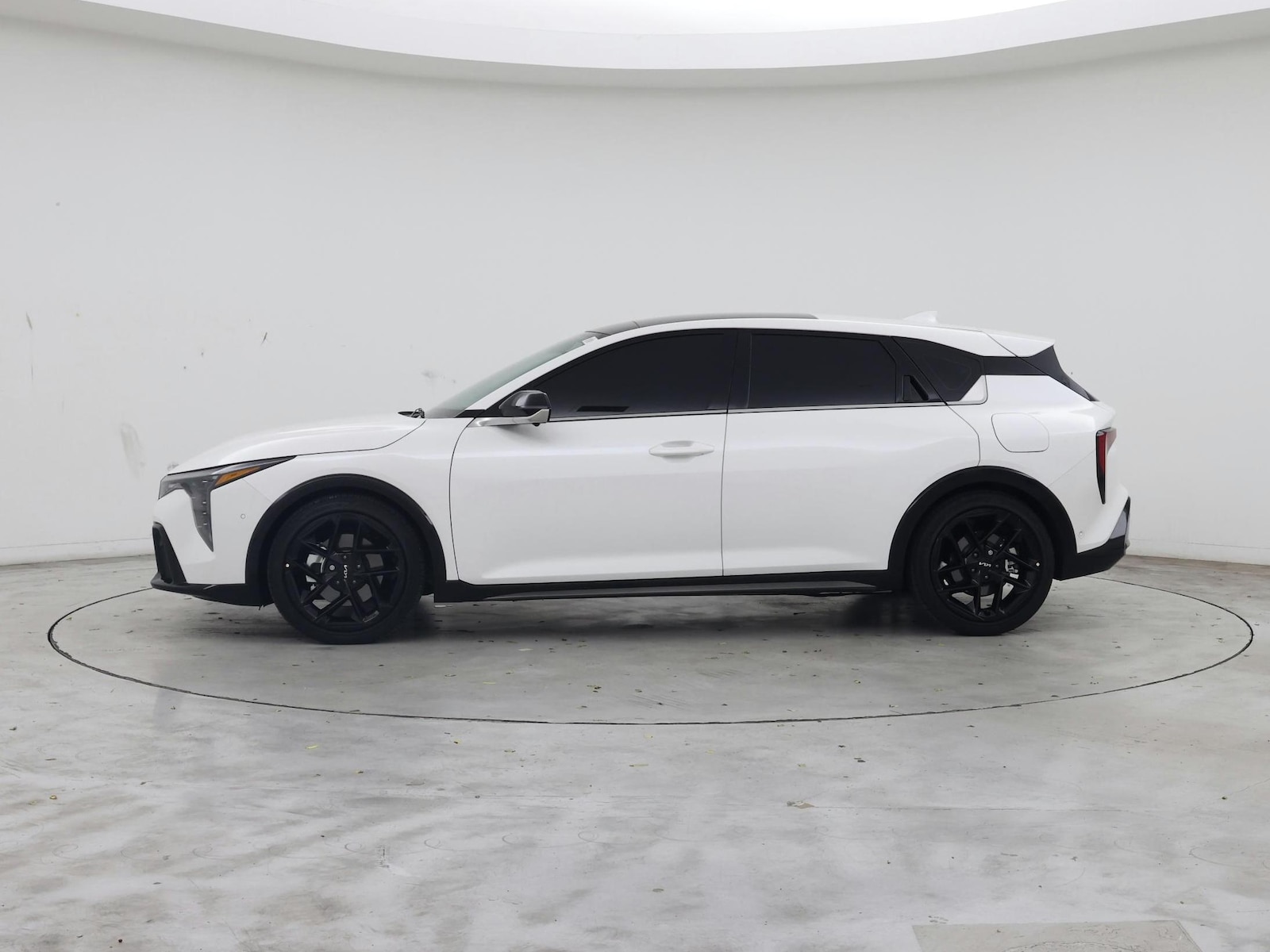 2026 Kia K4 GT-Line Turbo - Photo 4