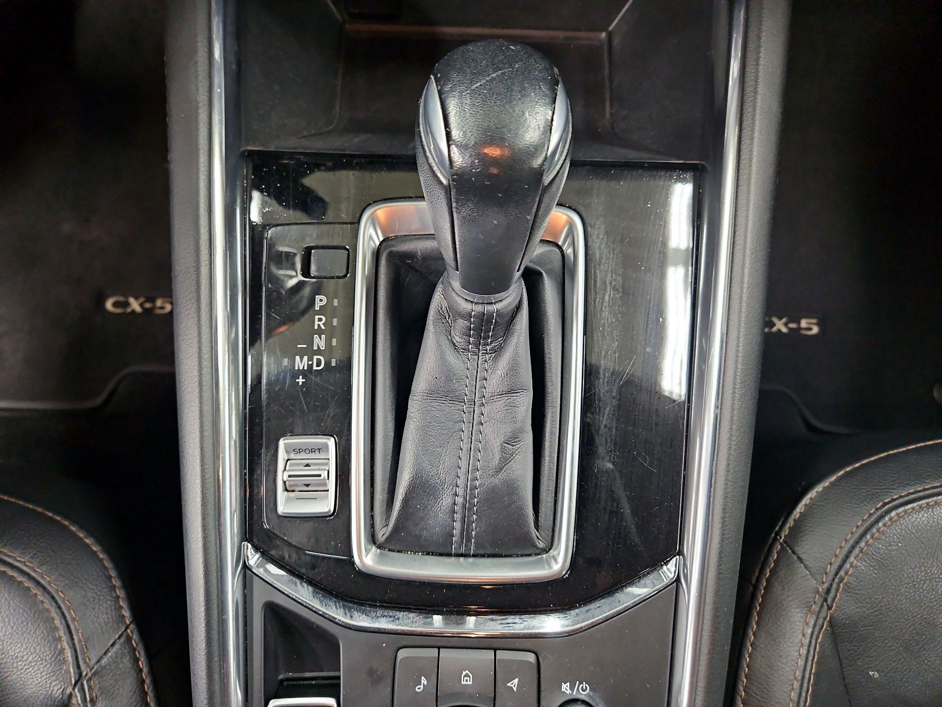 Thumbnail: 2021 Mazda CX-5 - 17