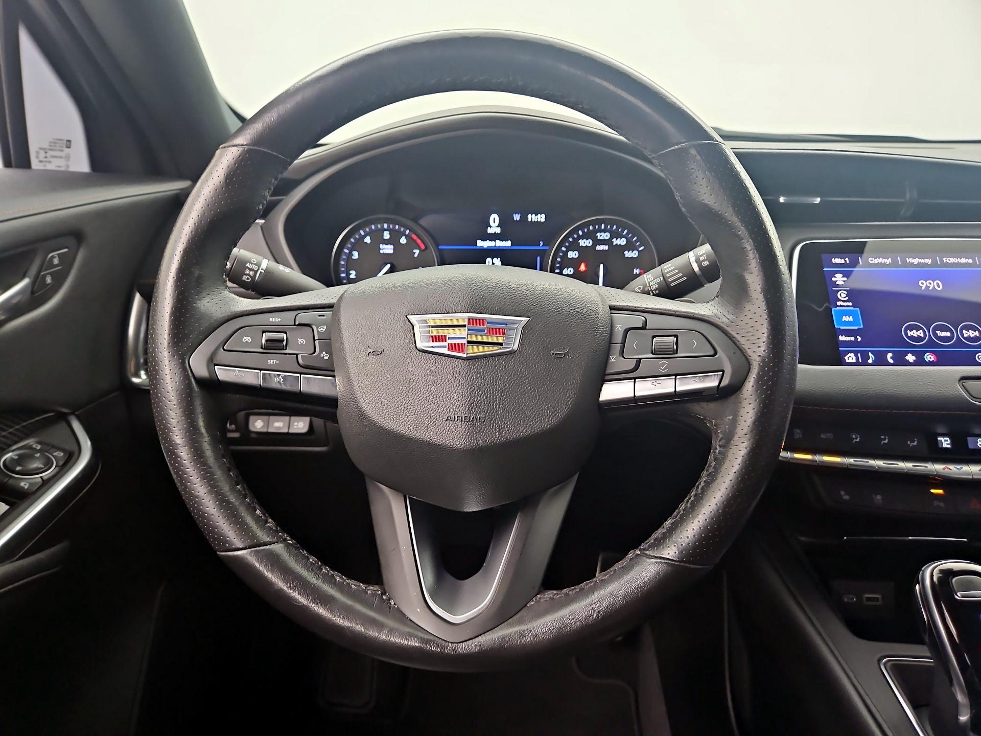 Thumbnail: 2021 Cadillac XT4 - 10