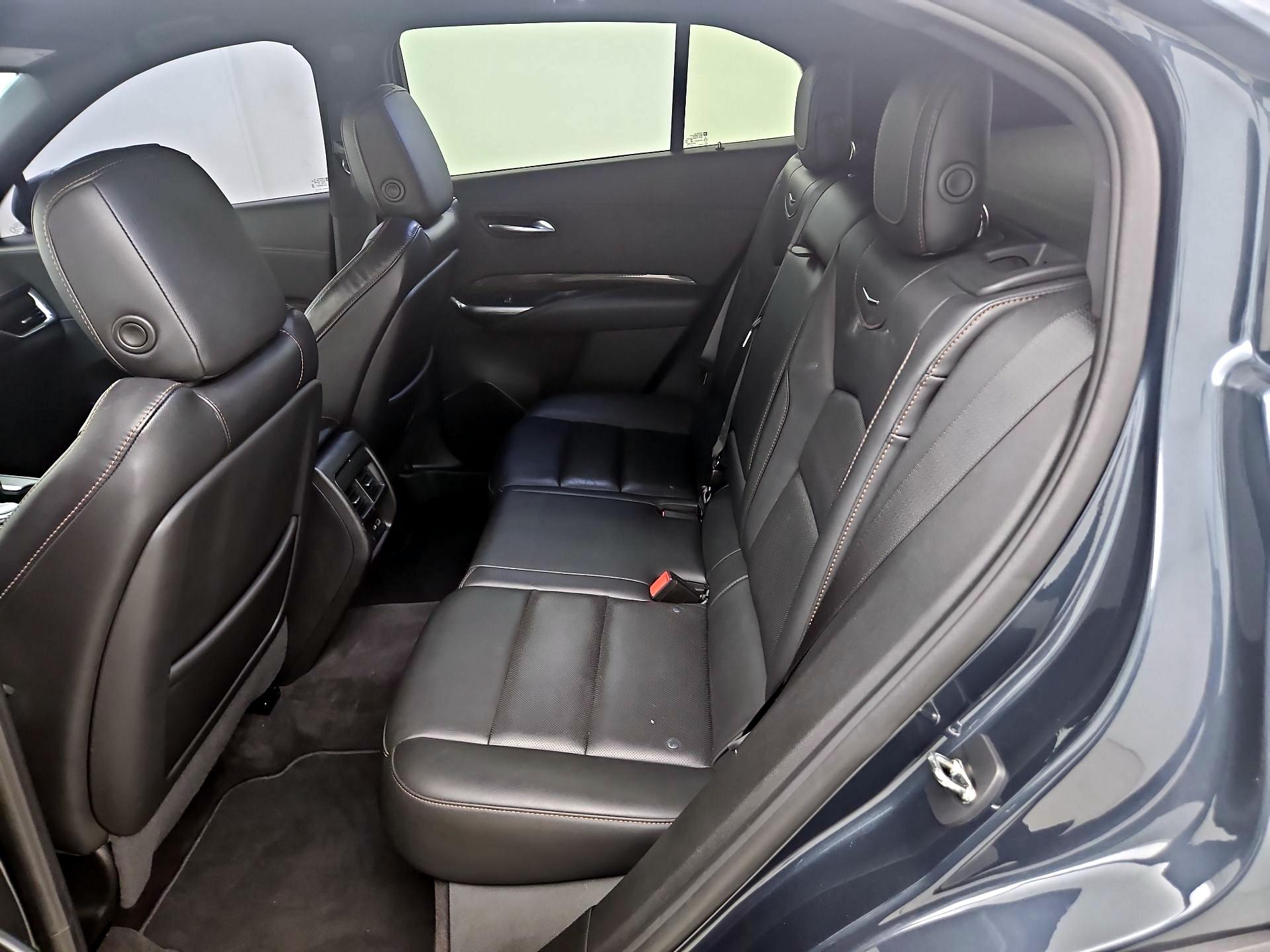 Thumbnail: 2021 Cadillac XT4 - 19