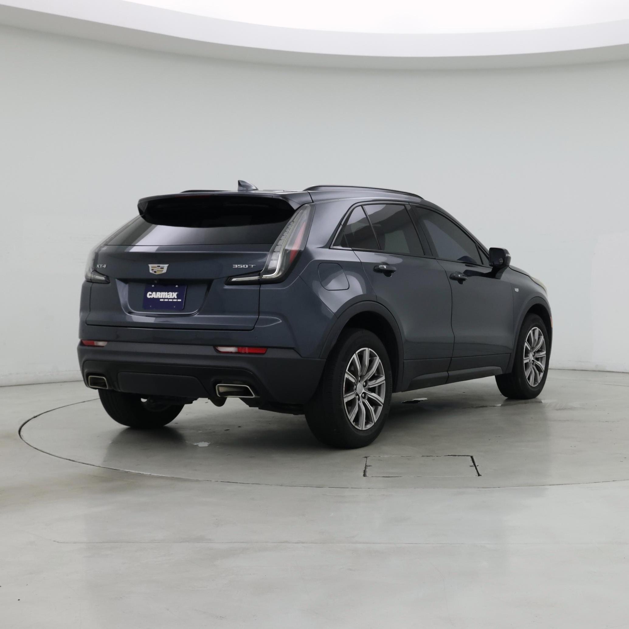 Thumbnail: 2021 Cadillac XT4 - 8