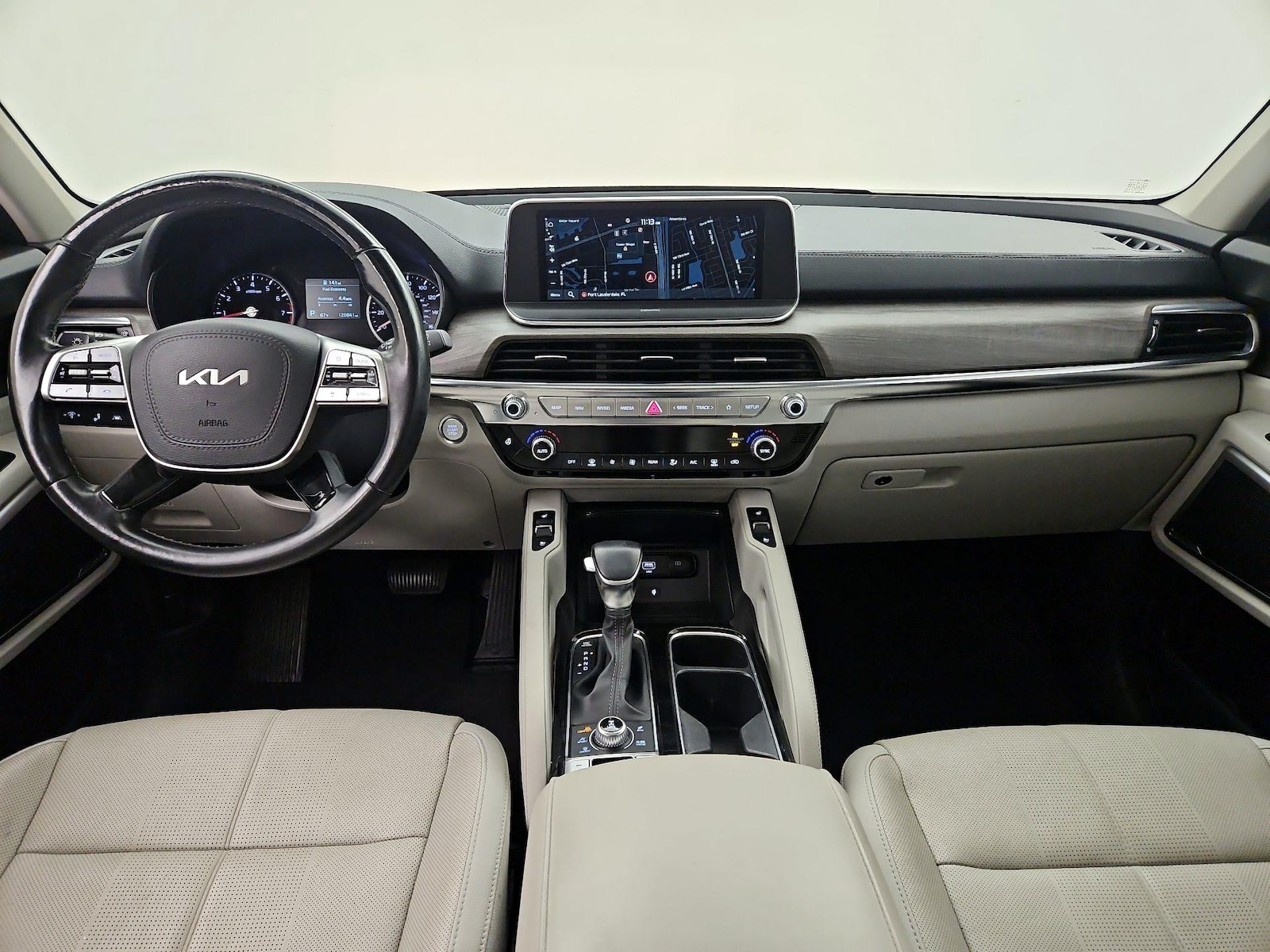 Apple CarPlay® & Android Auto™