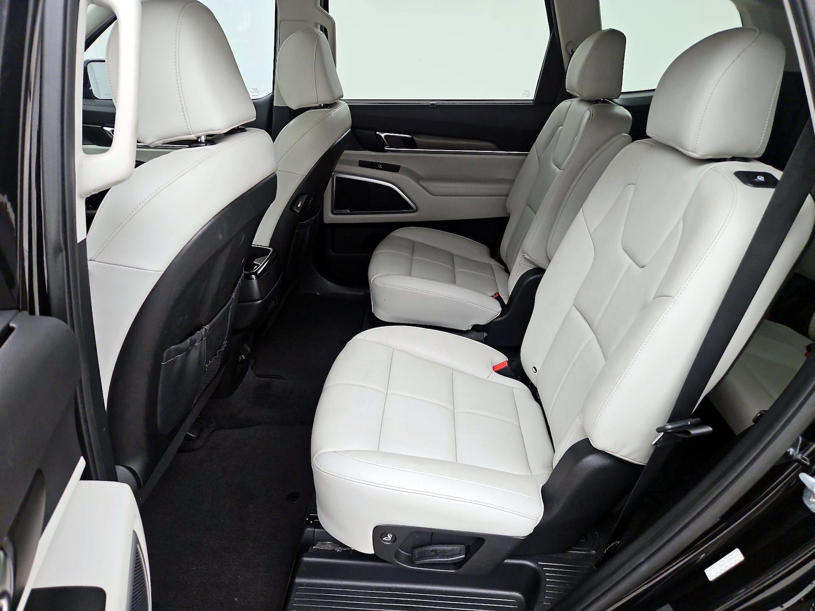 Rear Air Conditioning