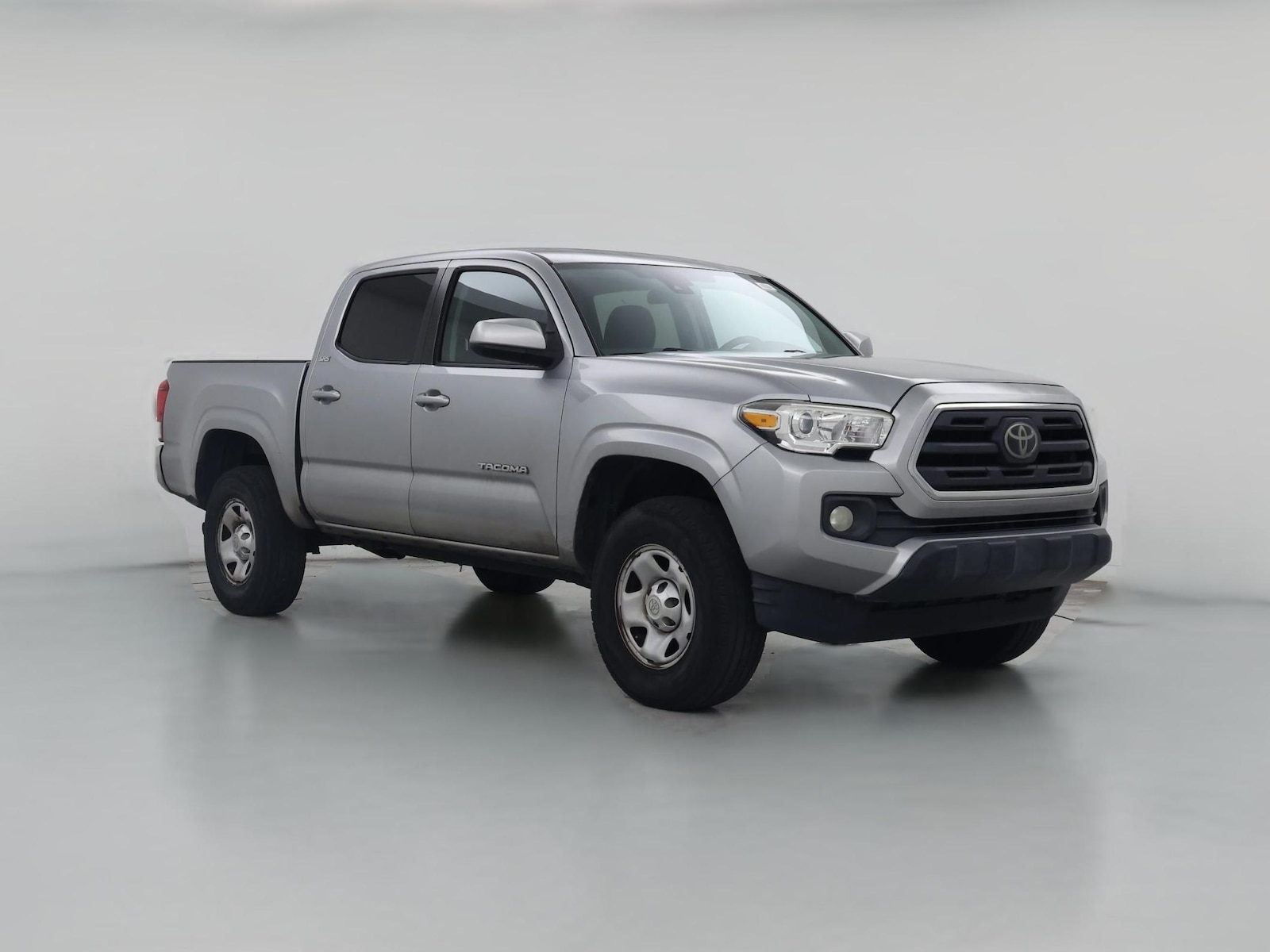 Bed Liner & Tow Hitch