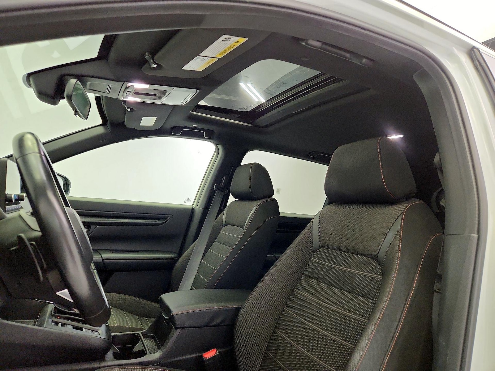 Sunroof(s) & Overhead Airbags