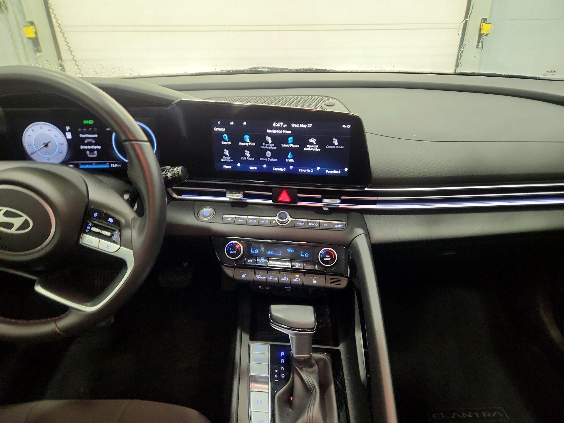 Thumbnail: 2024 Hyundai Elantra - 9