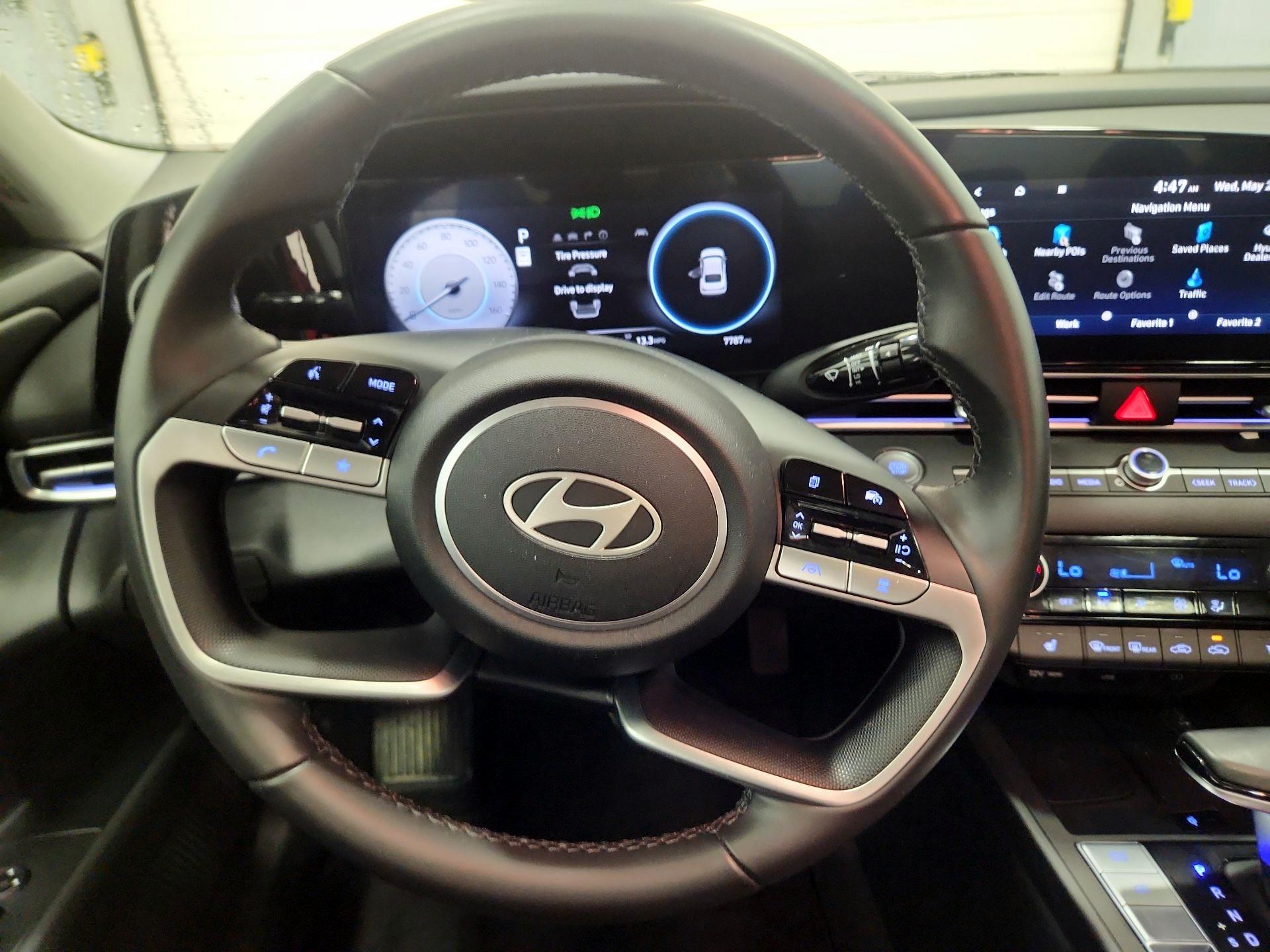Thumbnail: 2024 Hyundai Elantra - 10