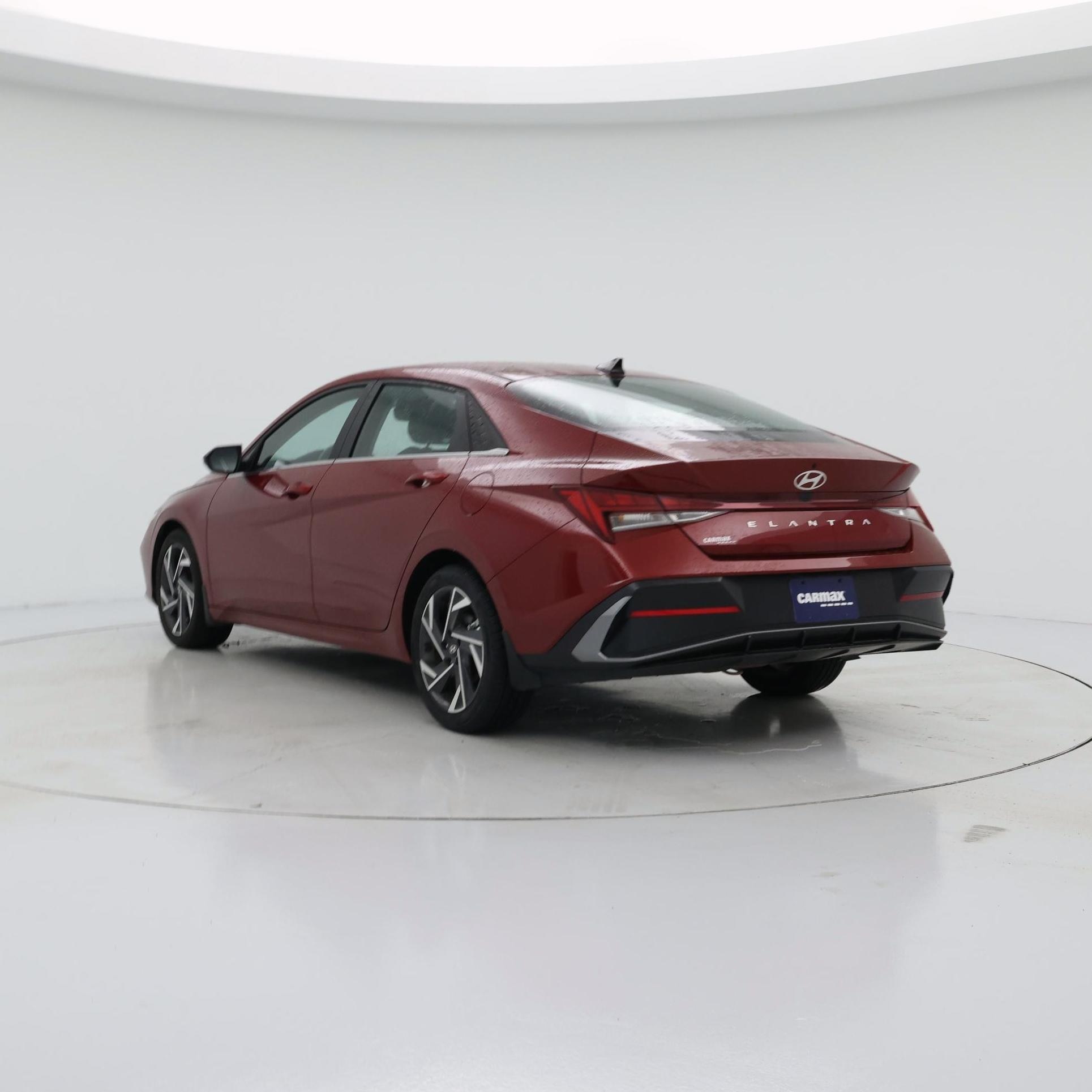 Thumbnail: 2024 Hyundai Elantra - 2