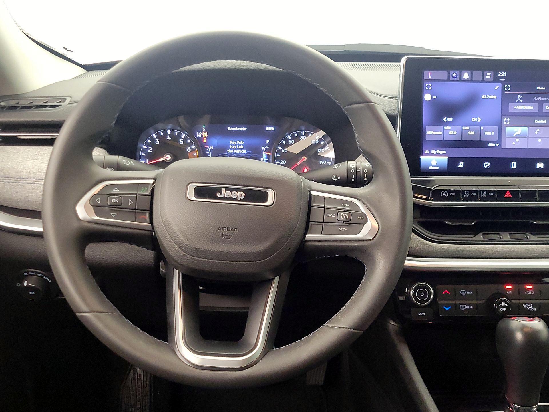 Thumbnail: 2022 Jeep Compass - 10