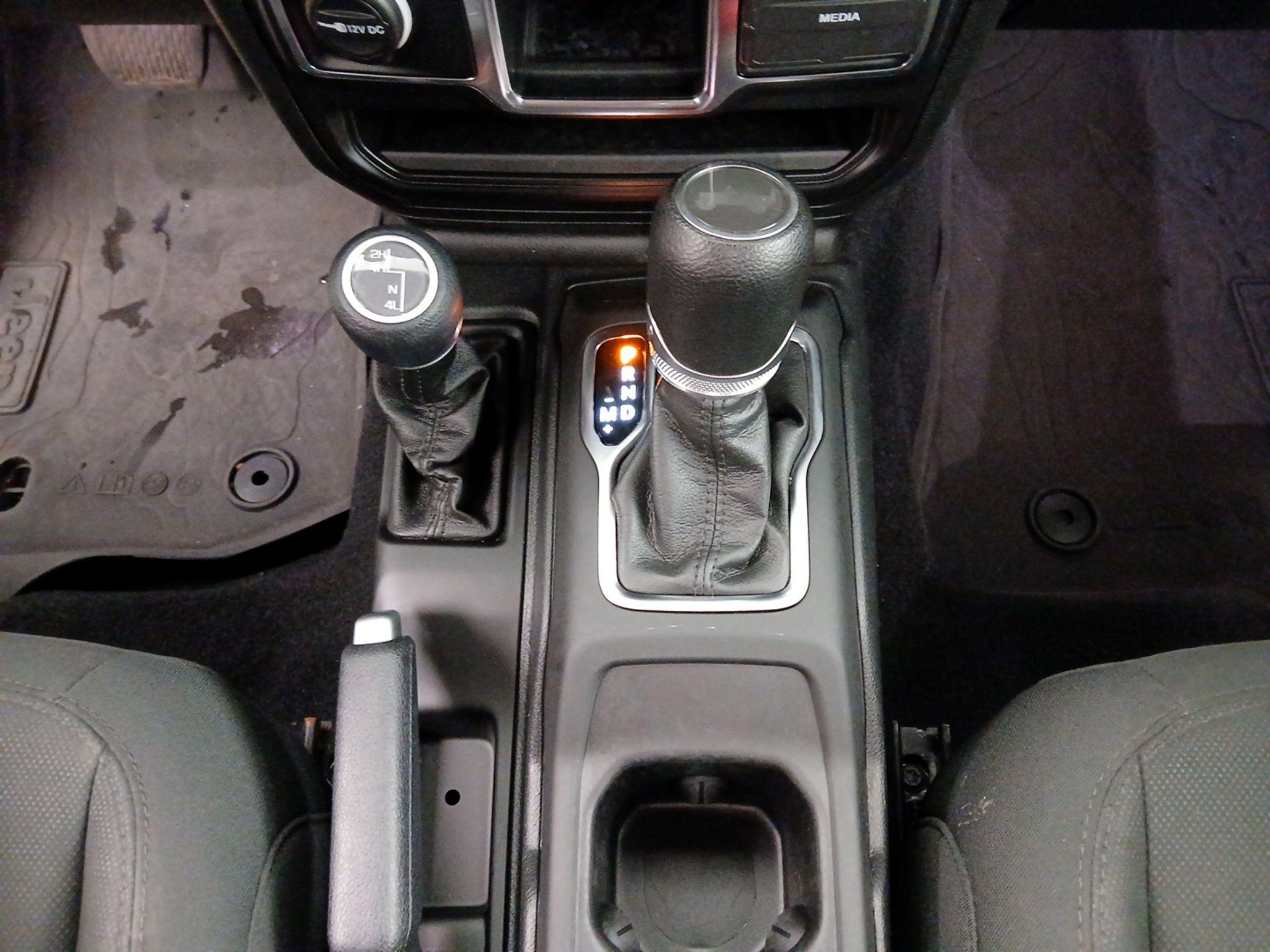 Thumbnail: 2023 Jeep Wrangler - 17