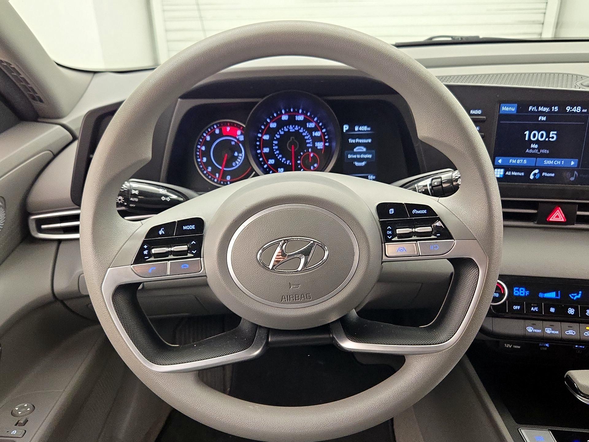 Thumbnail: 2023 Hyundai Elantra - 10
