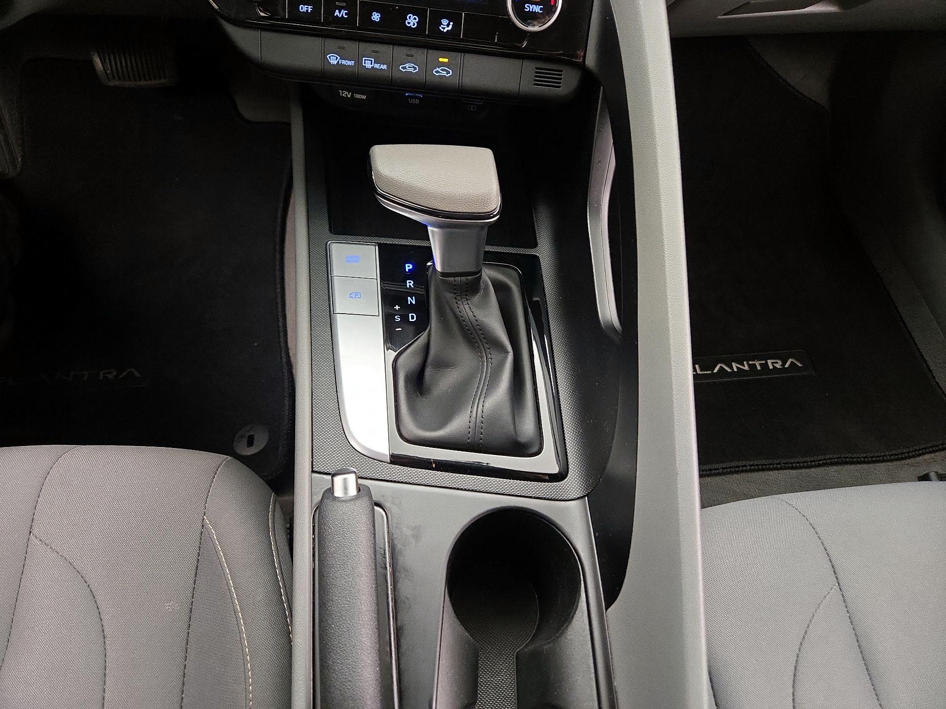 Thumbnail: 2023 Hyundai Elantra - 16