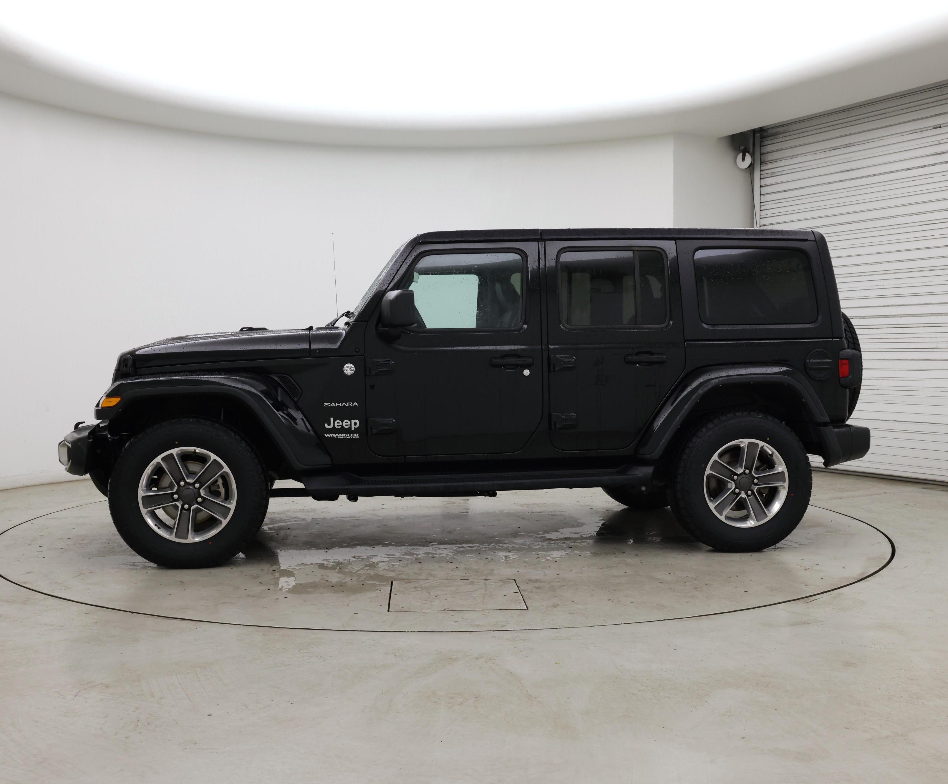 Thumbnail: 2022 Jeep Wrangler - 3