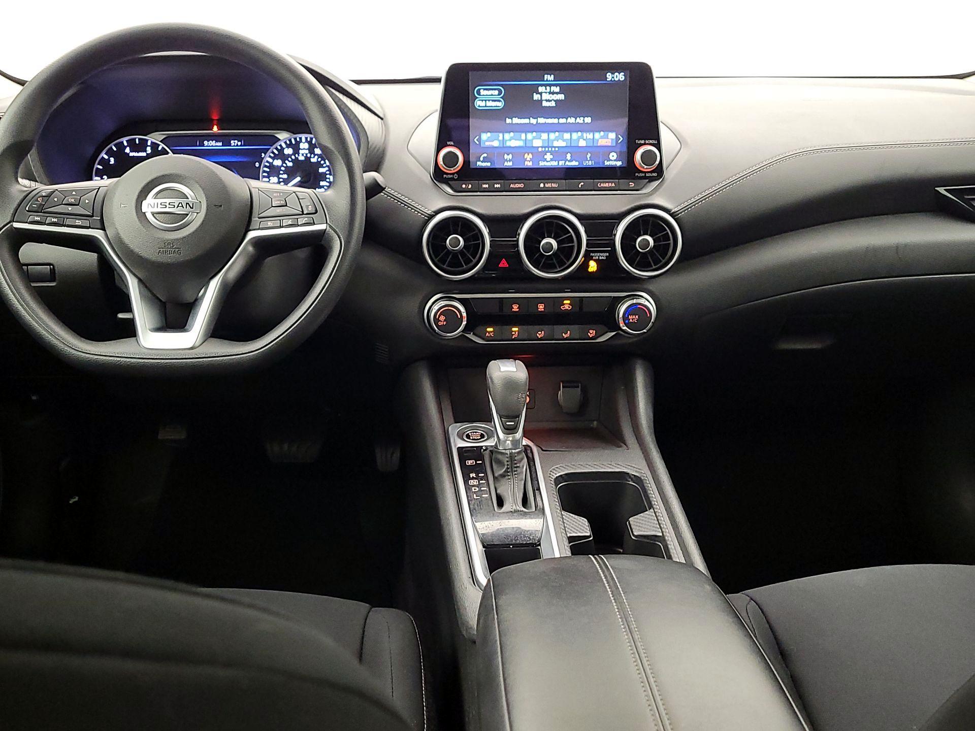 Thumbnail: 2023 Nissan Sentra - 9