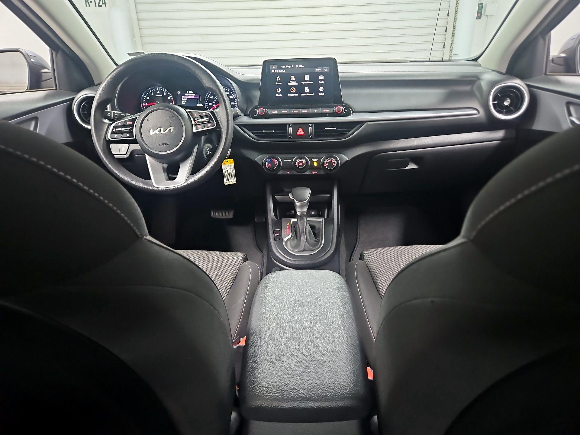 Thumbnail: 2024 Kia Forte - 9