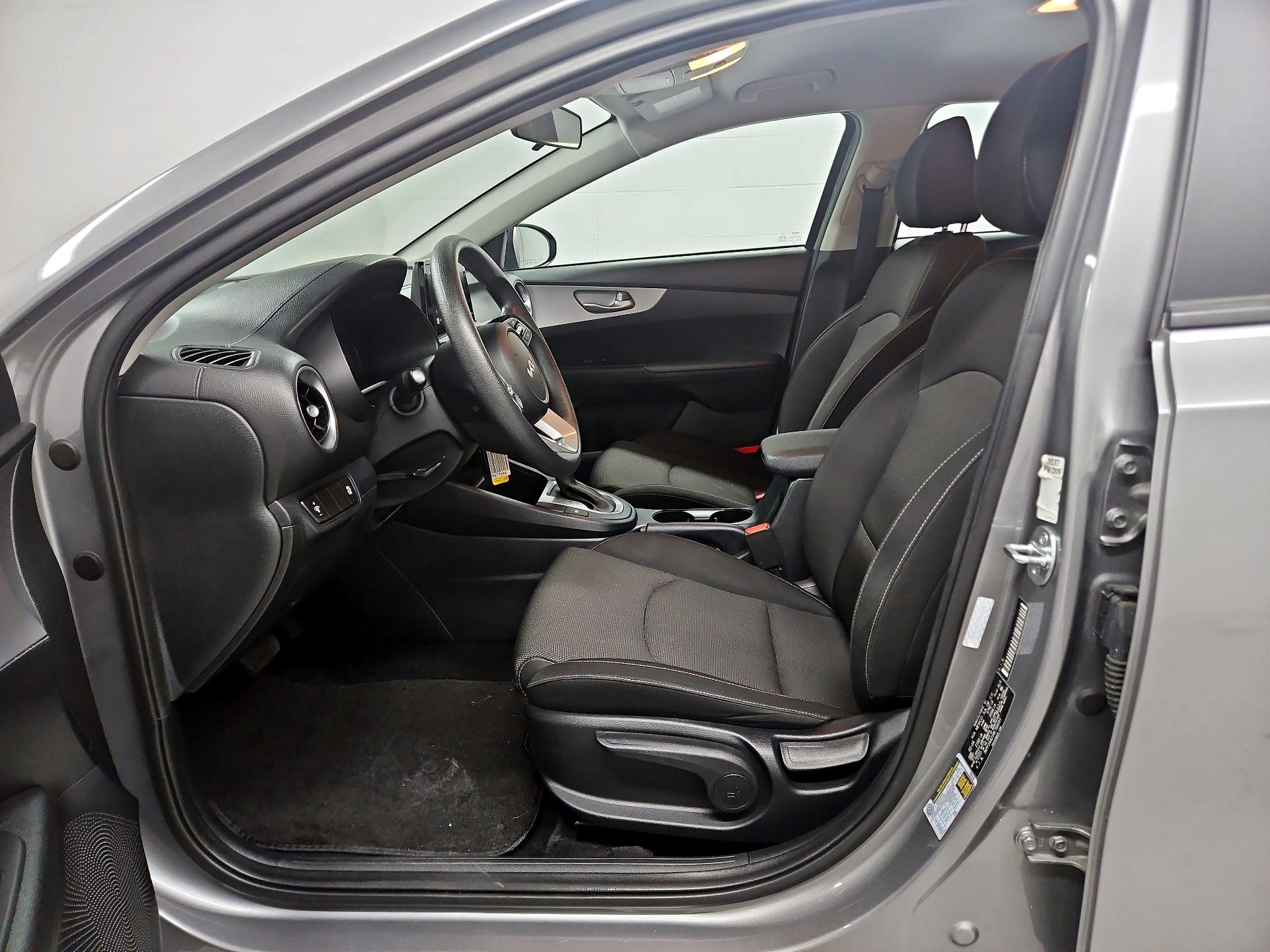 Thumbnail: 2024 Kia Forte - 11