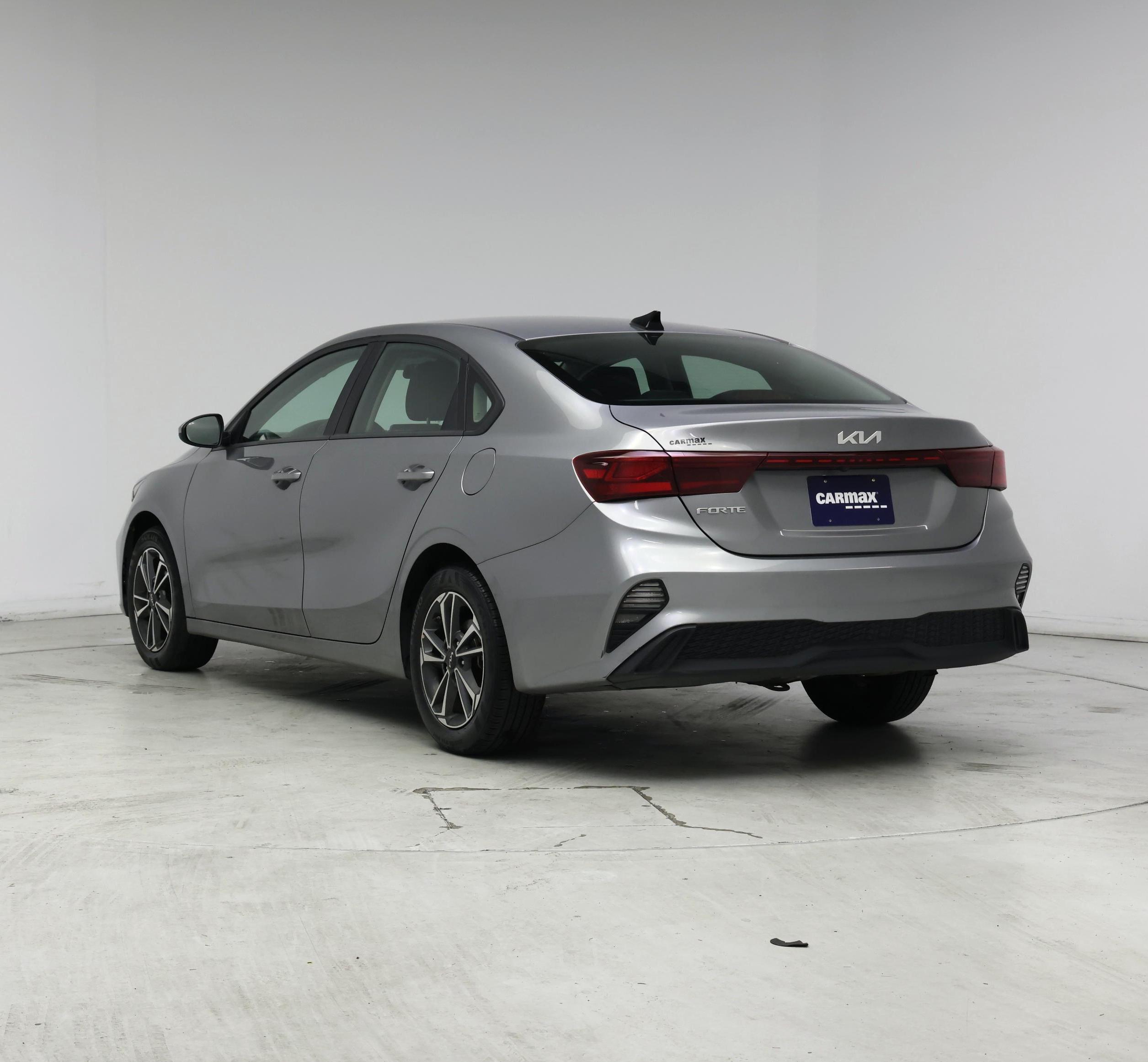 Thumbnail: 2024 Kia Forte - 2