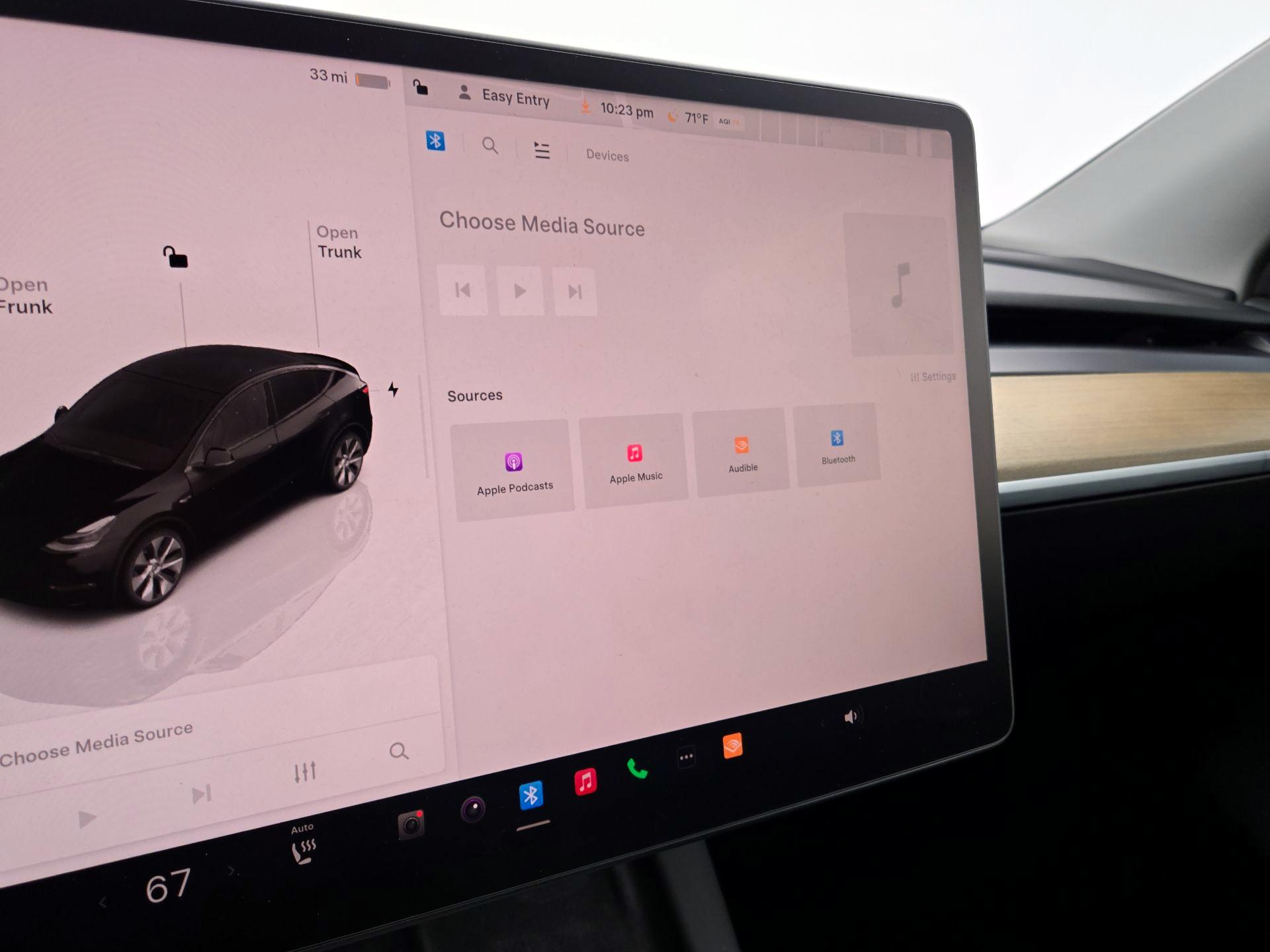 Thumbnail: 2023 Tesla Model Y - 15