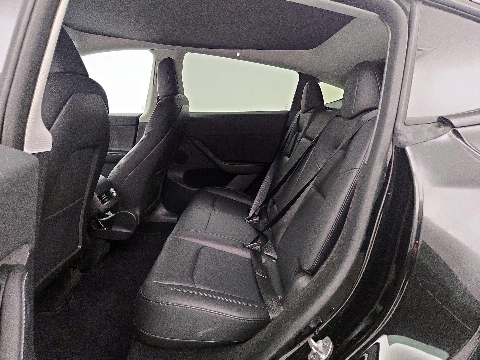 Thumbnail: 2023 Tesla Model Y - 19