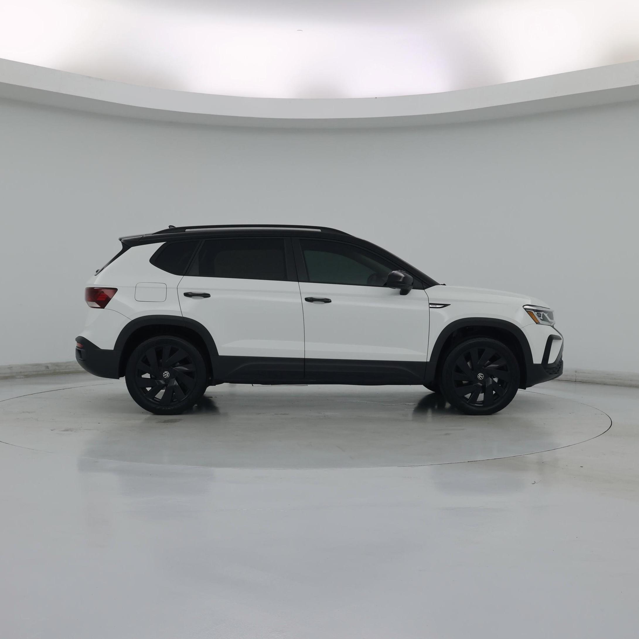 Thumbnail: 2024 Volkswagen Taos - 7