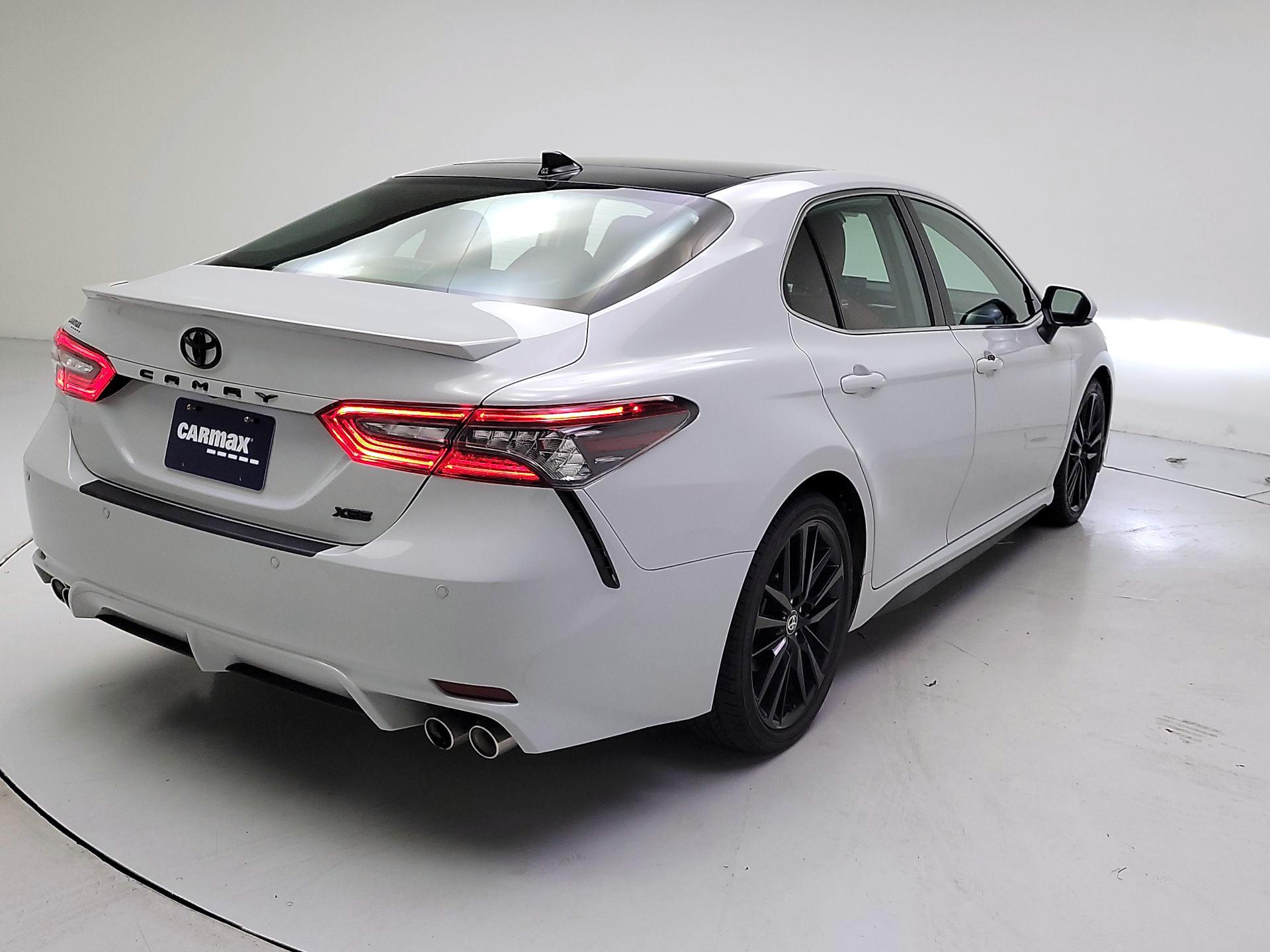 Thumbnail: 2022 Toyota Camry - 5