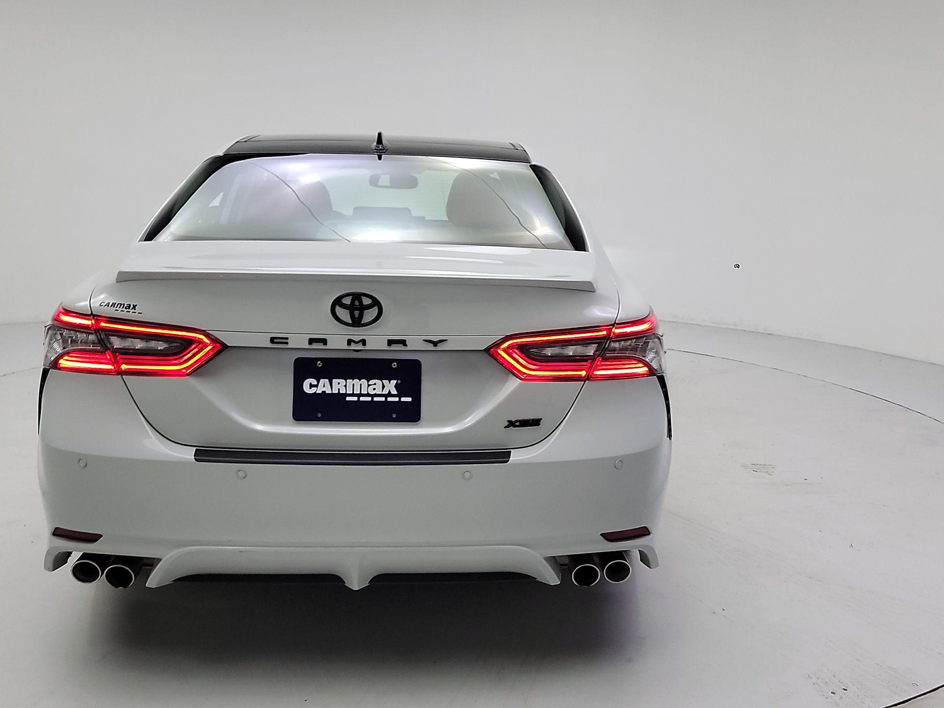 Thumbnail: 2022 Toyota Camry - 6