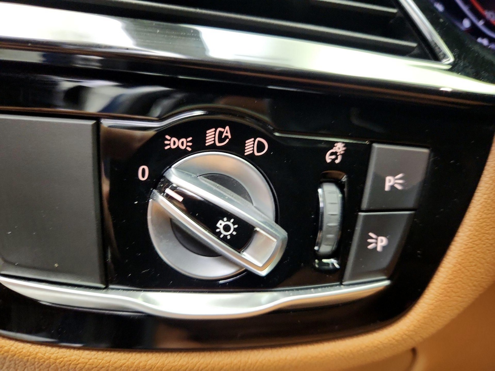 2022 BMW 5 Series 530i - Photo 14