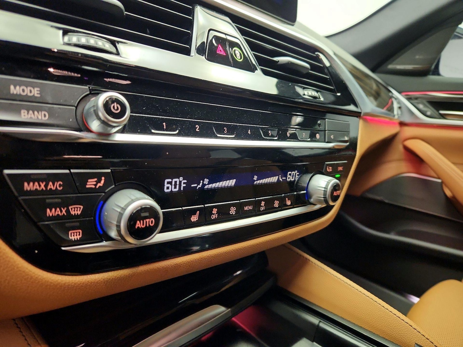 2022 BMW 5 Series 530i - Photo 18